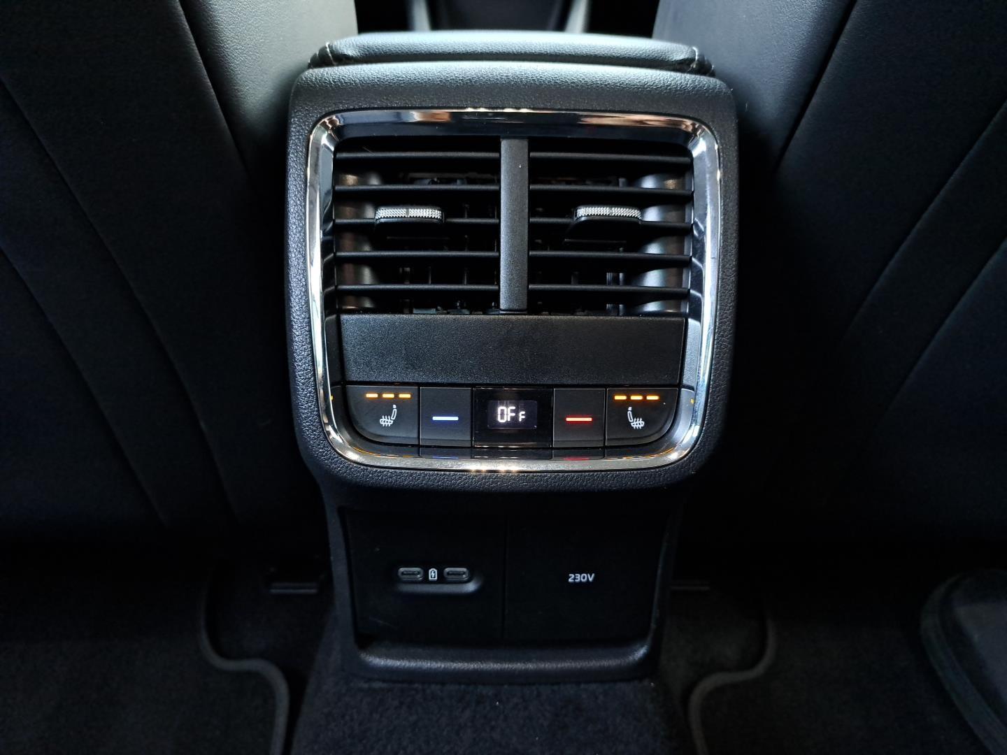 Style 2.0TDI 150KM DSG Matrix Virtual Masaż Skóra Kessy Kamera FV23% 17
