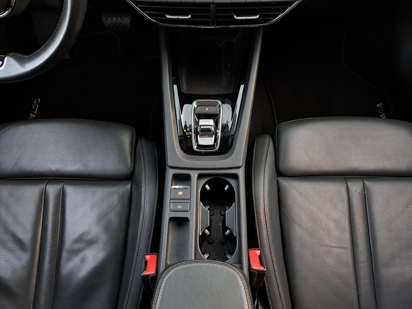 Style 2.0TDI 150KM DSG Matrix Virtual Masaż Skóra Kessy Kamera FV23% 18
