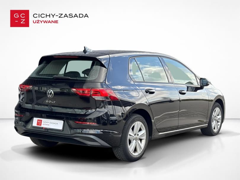 Volkswagen Golf 2021