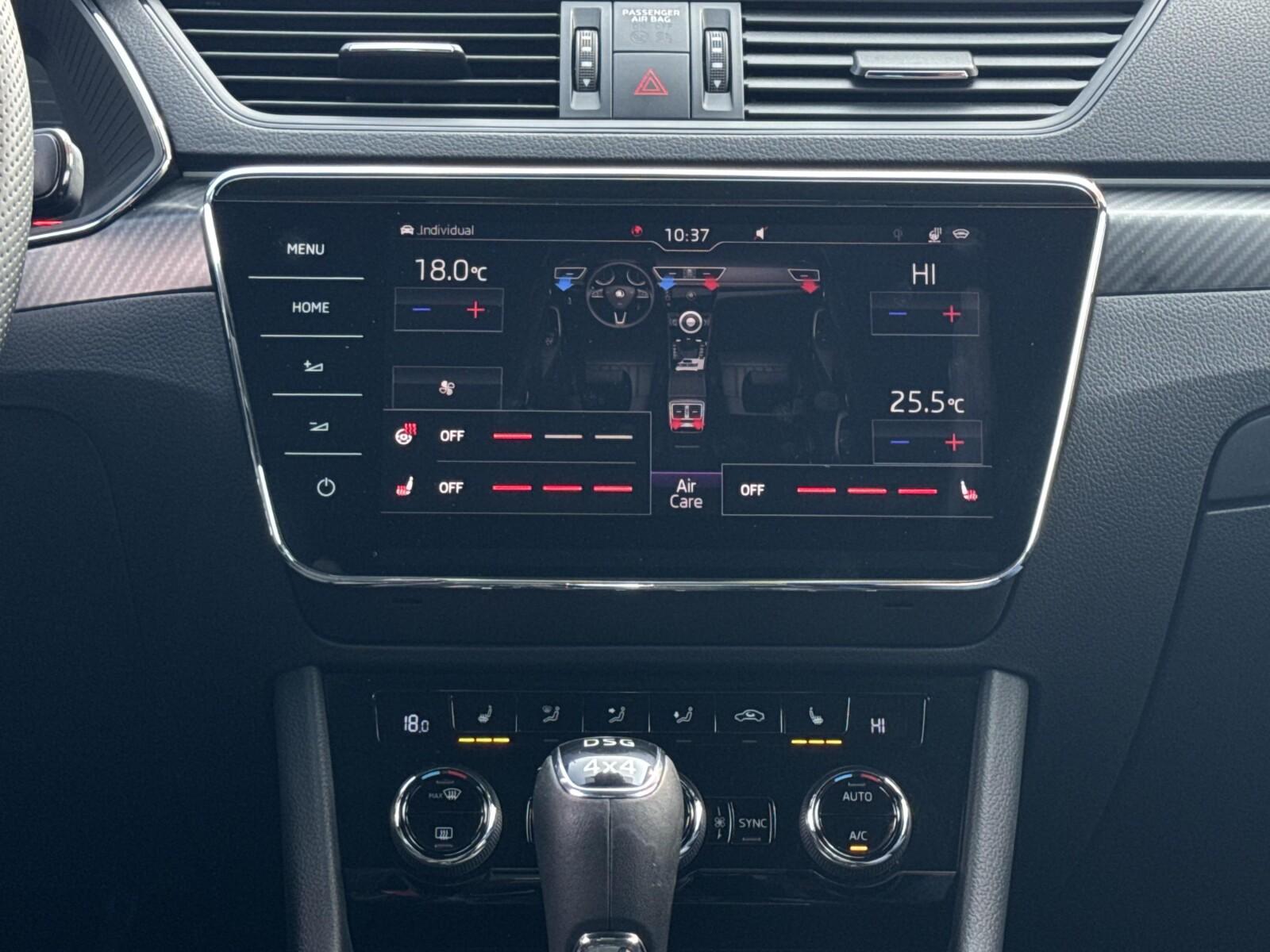 Sportline 272KM, Ambiente, Keyless, Tryby jazdy, Kamera, Grzana szyba 36