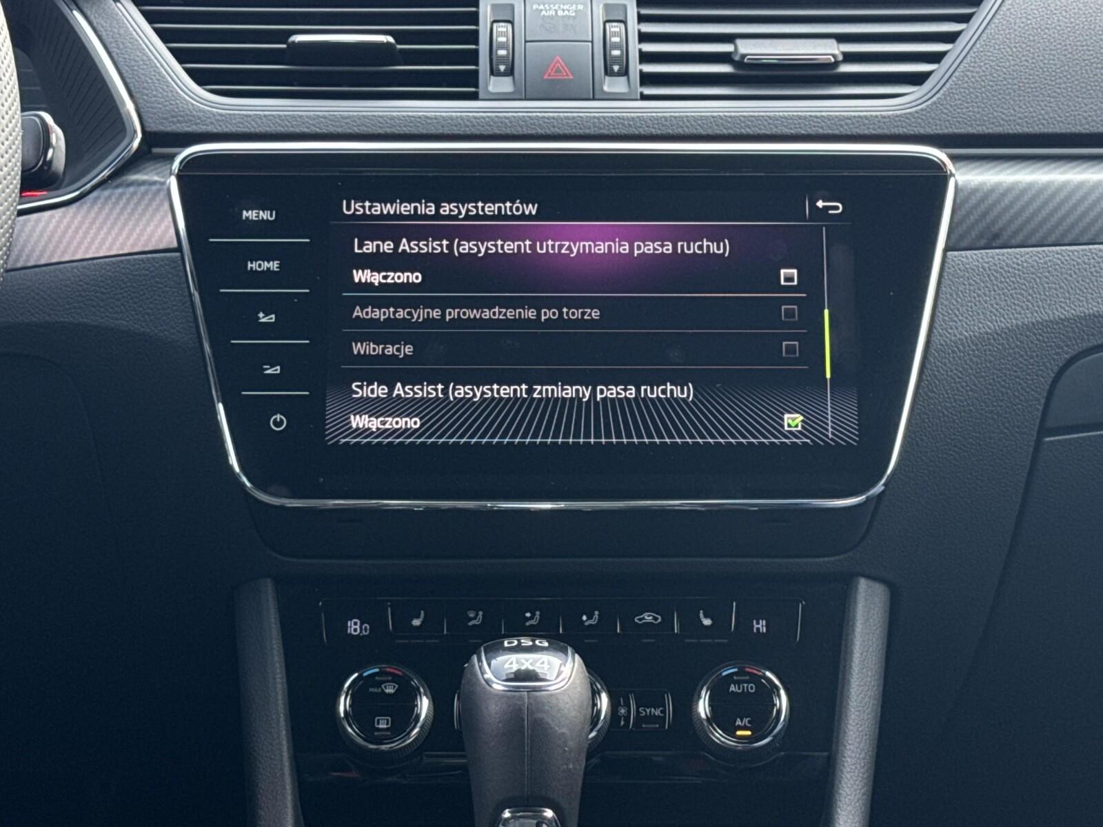 Sportline 272KM, Ambiente, Keyless, Tryby jazdy, Kamera, Grzana szyba 29