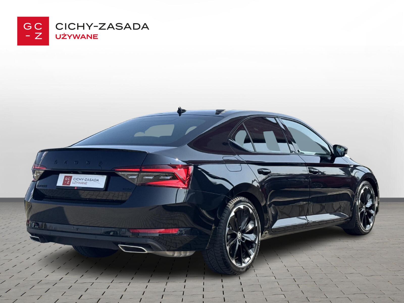 Sportline 272KM, Ambiente, Keyless, Tryby jazdy, Kamera, Grzana szyba 4