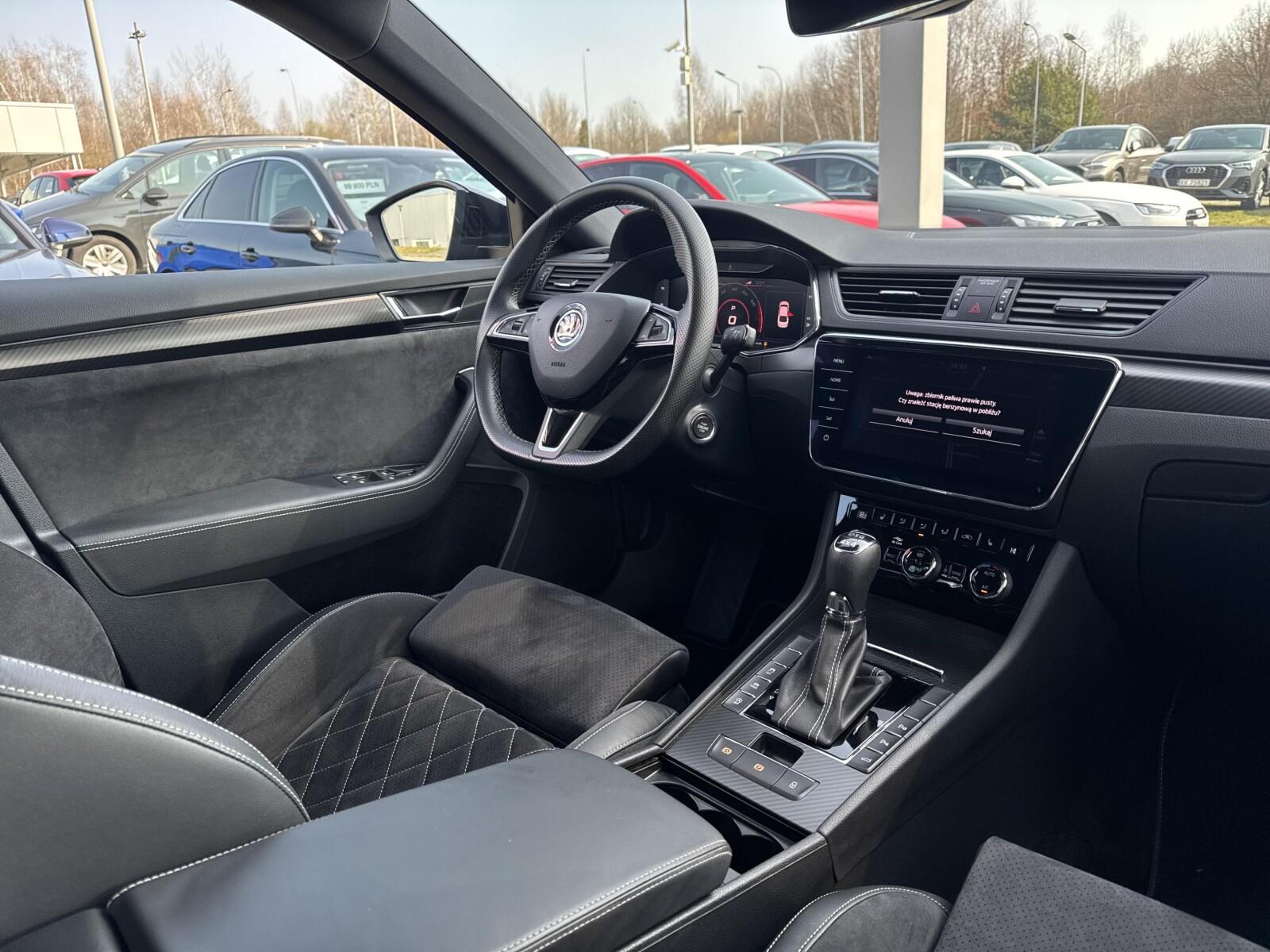 Sportline 272KM, Ambiente, Keyless, Tryby jazdy, Kamera, Grzana szyba 15