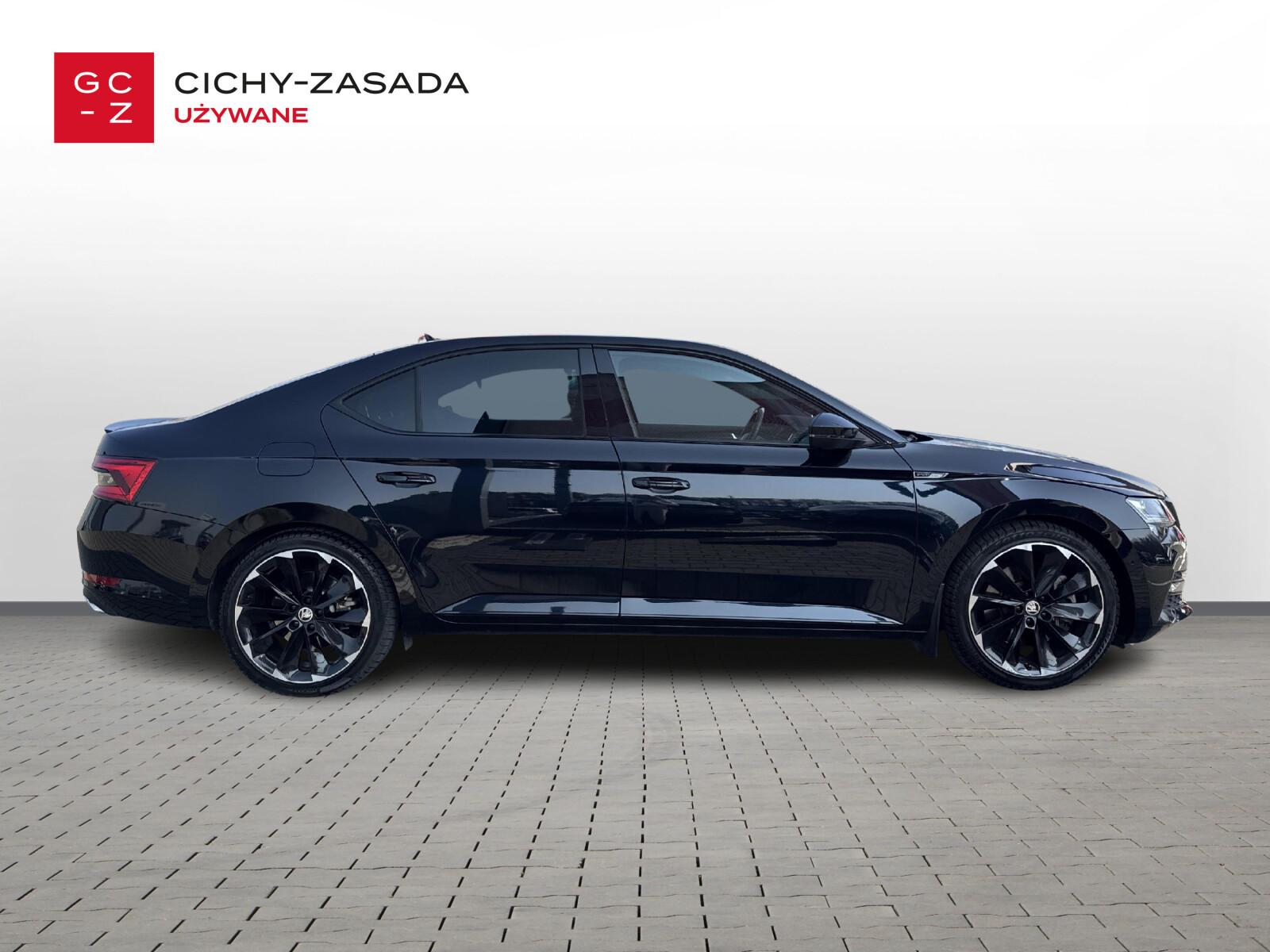 Sportline 272KM, Ambiente, Keyless, Tryby jazdy, Kamera, Grzana szyba 5