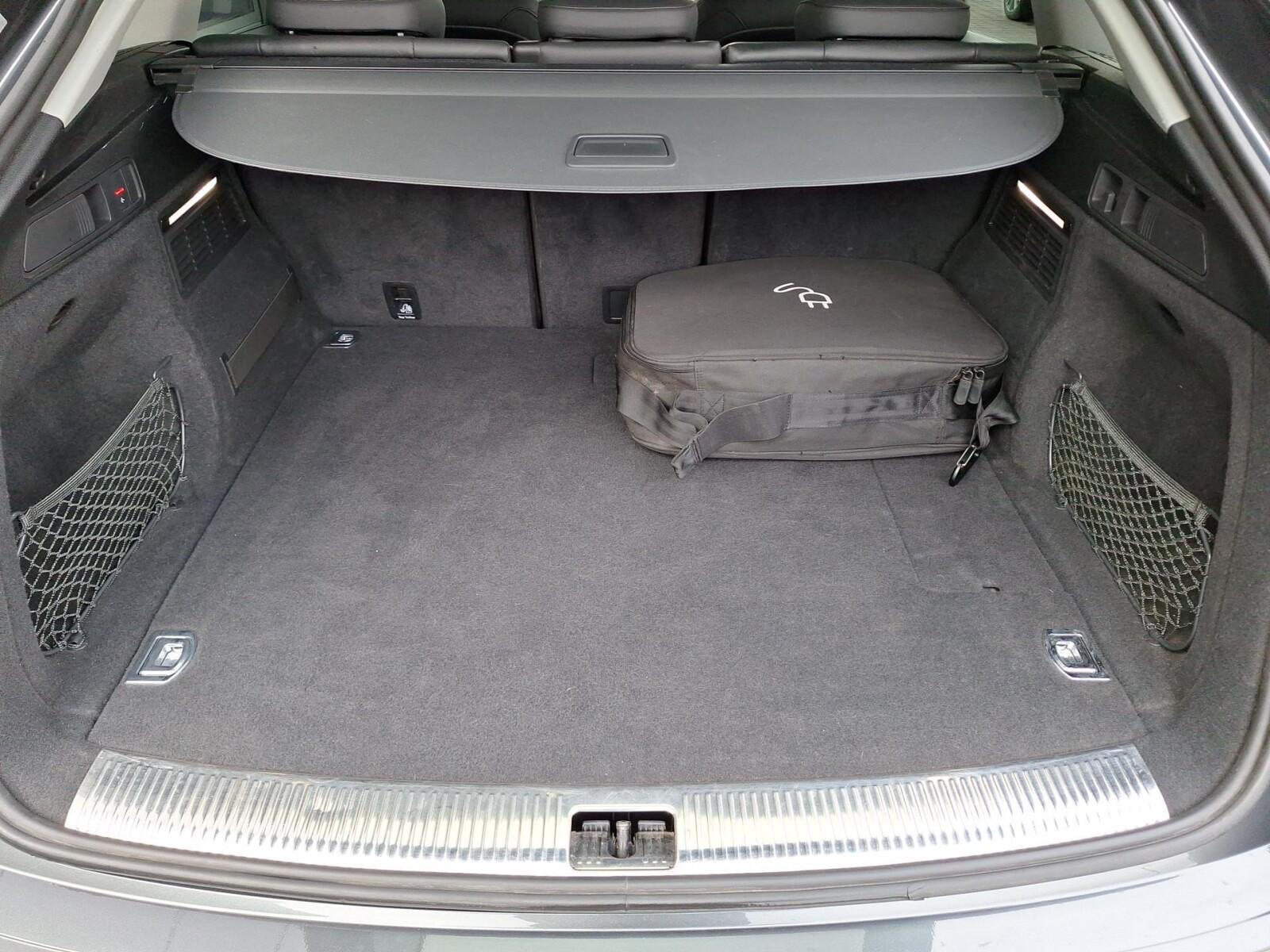 TFSIe 265KM Quattro Ambiente/MatrixLED/OLED/Temp.Adaptacyjny PL 21