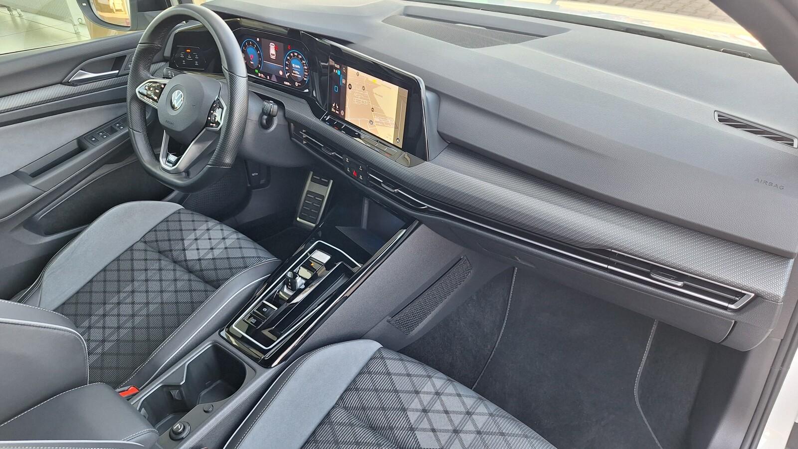 R-Line ASO 2.0TSI 190KM bezwypadkowy MatrixLED Ambiente Webasto VAT 15