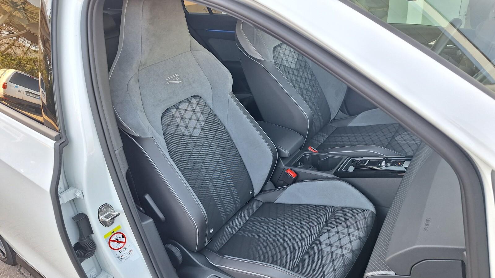 R-Line ASO 2.0TSI 190KM bezwypadkowy MatrixLED Ambiente Webasto VAT 16