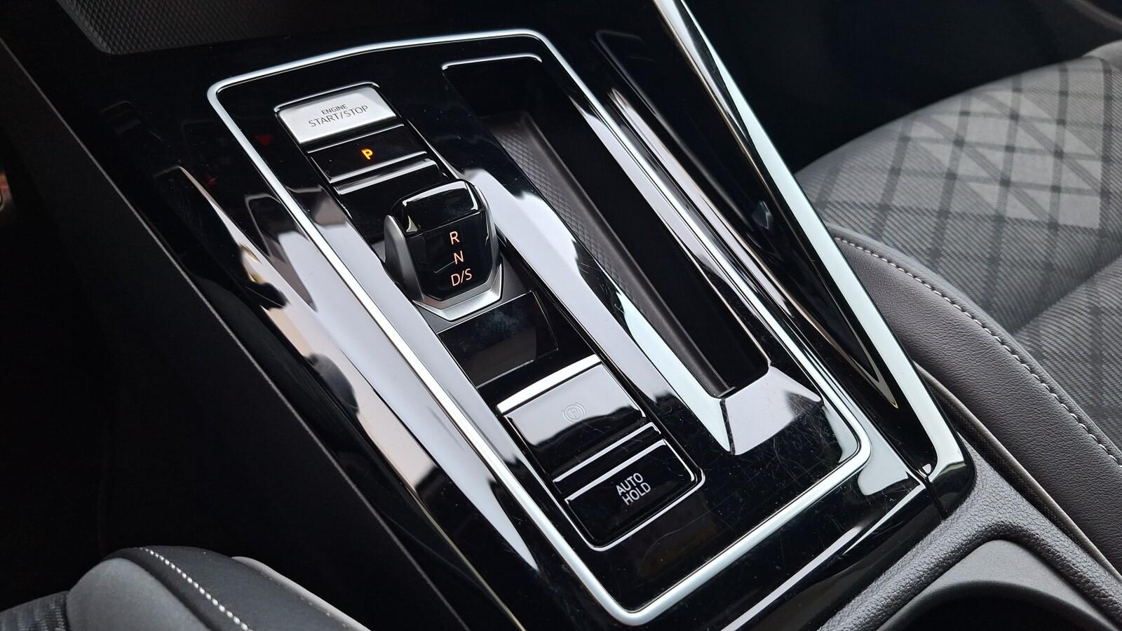 R-Line ASO 2.0TSI 190KM bezwypadkowy MatrixLED Ambiente Webasto VAT 35