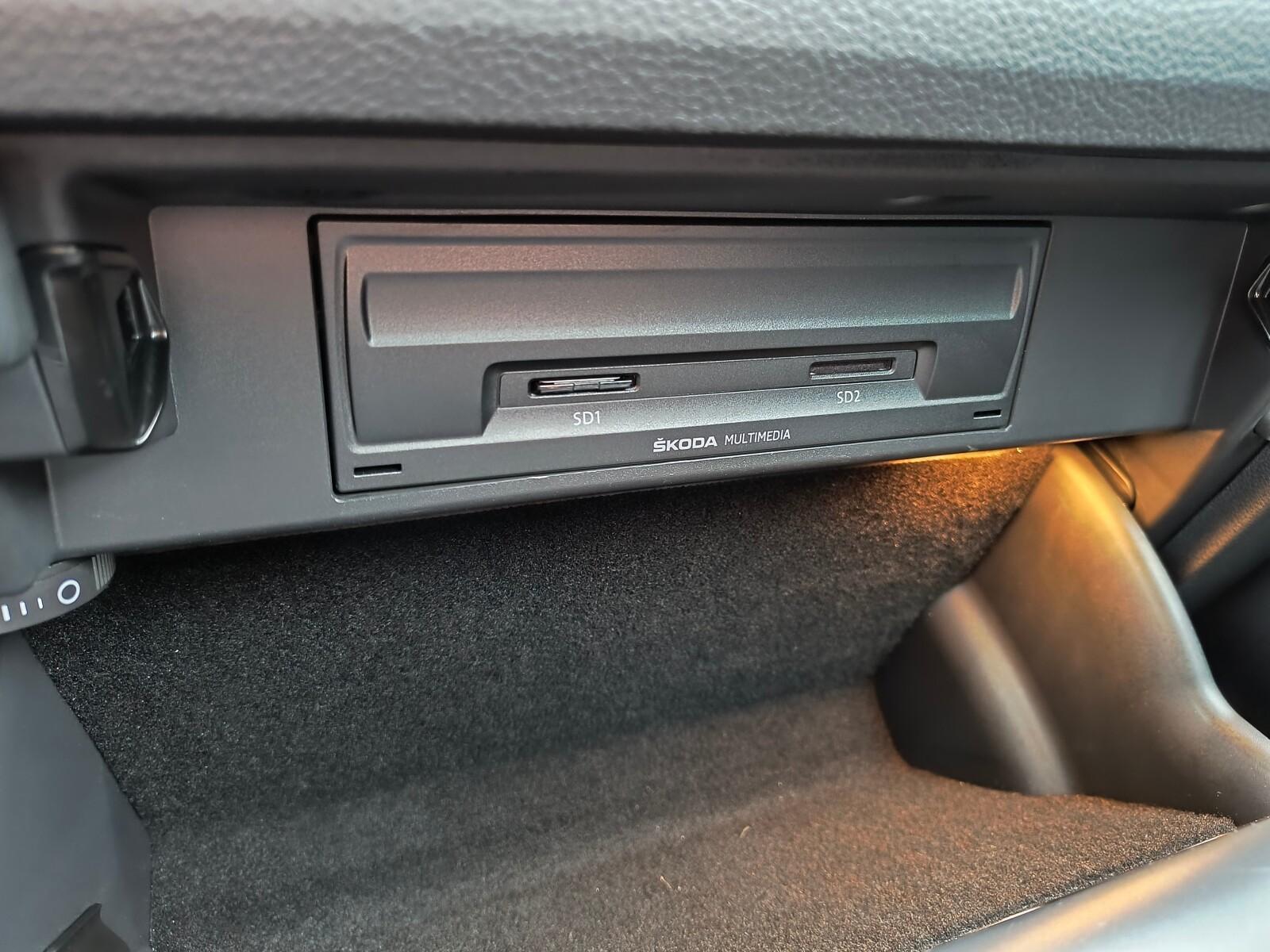 SalonPL serwis ASO 1.5TSI 150KM bezwypadkowy pakiety SmartLink VAT23% 24