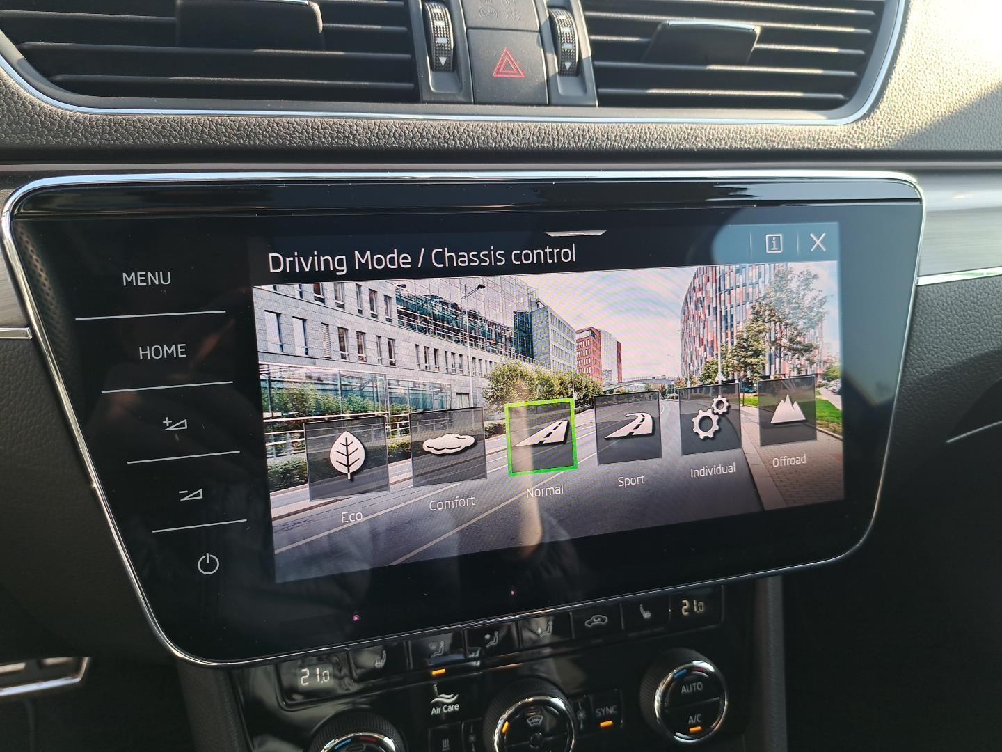 Škoda Superb 2.0TSI 280KM DSG 4x4 Wersja Scout Salon Polska 23