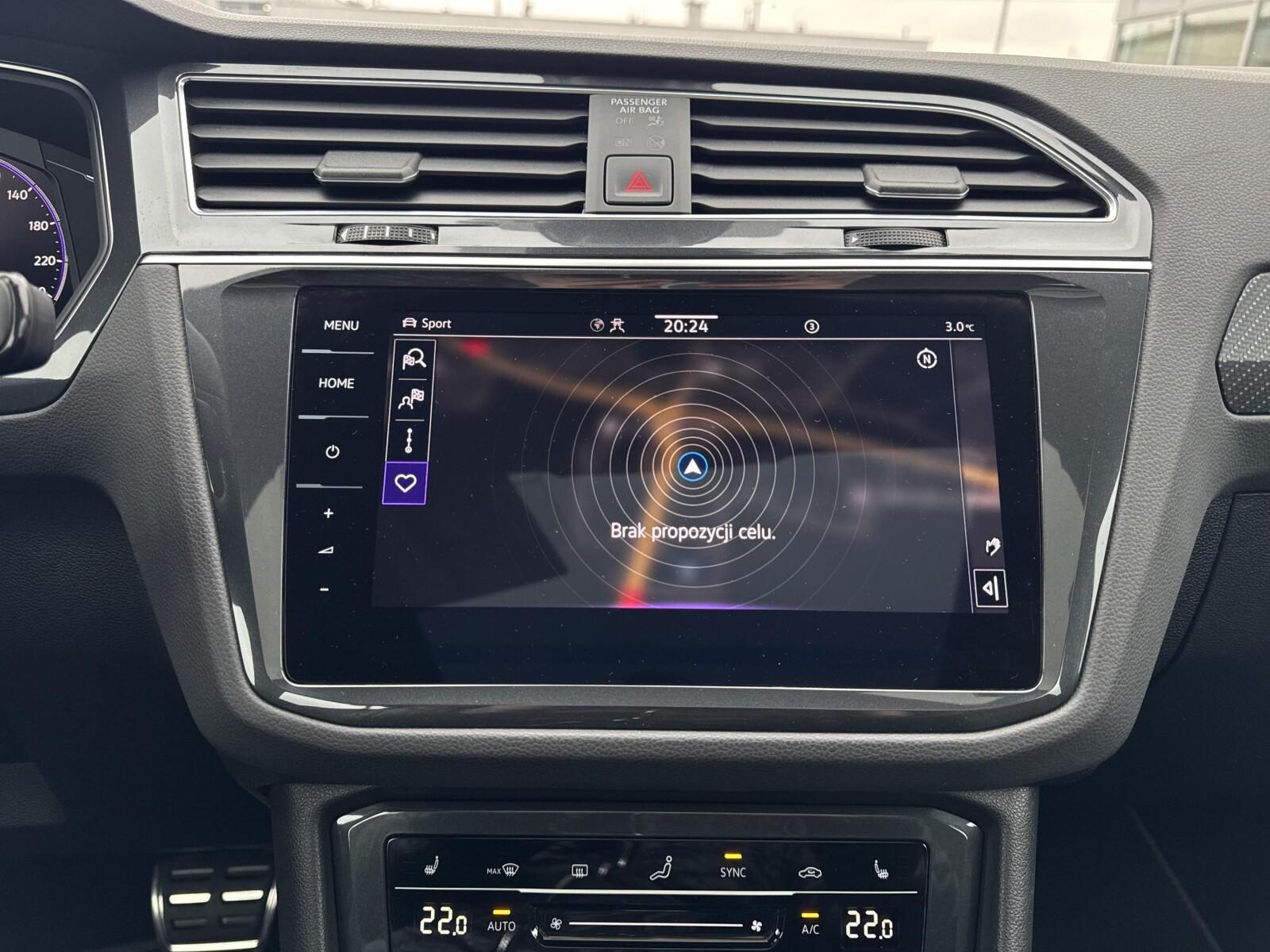 Volkswagen Tiguan R-line, 4x4, Kamera 360, hak, Matrix, Asystenci 25