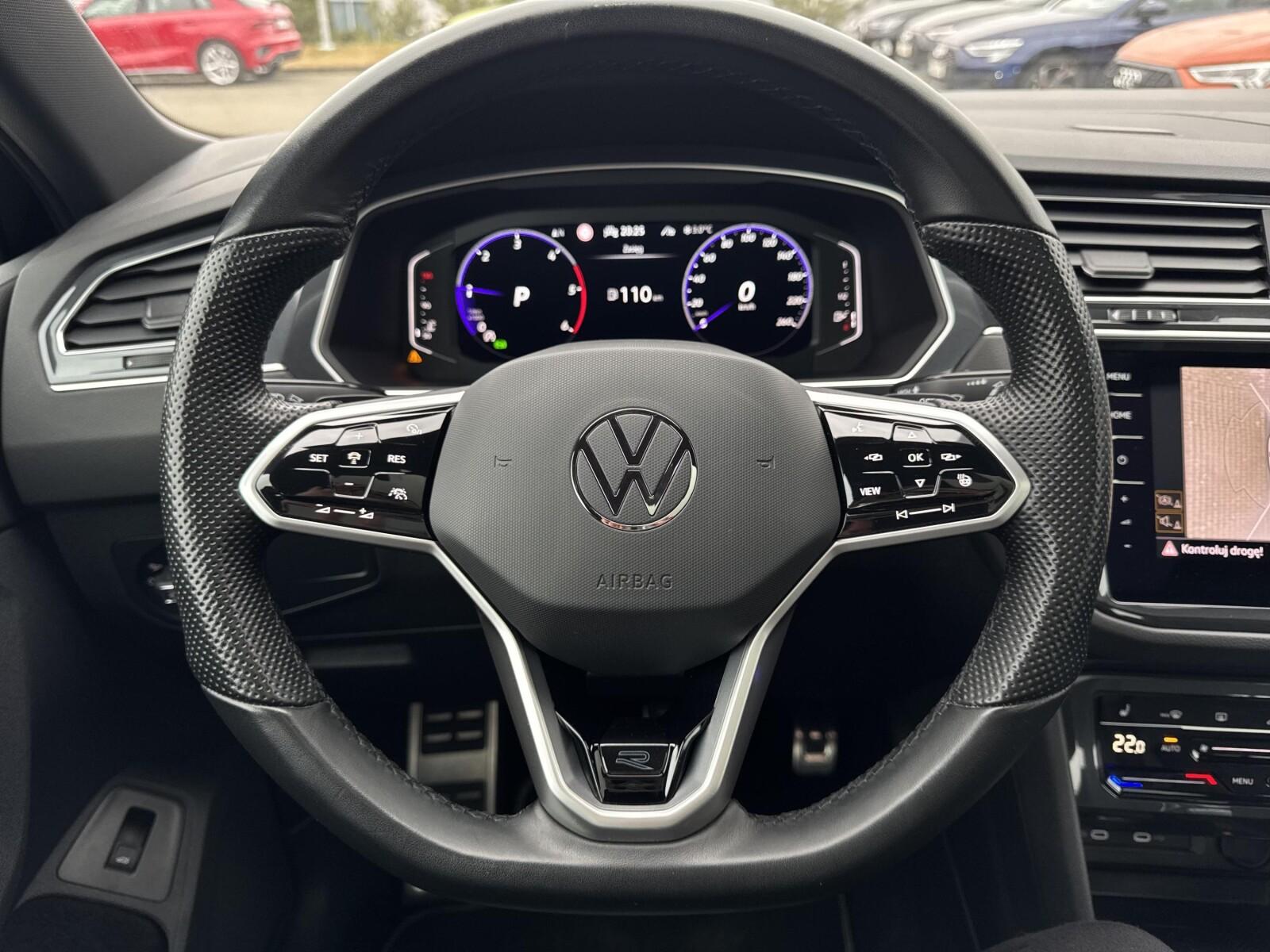Volkswagen Tiguan R-line, 4x4, Kamera 360, hak, Matrix, Asystenci 34