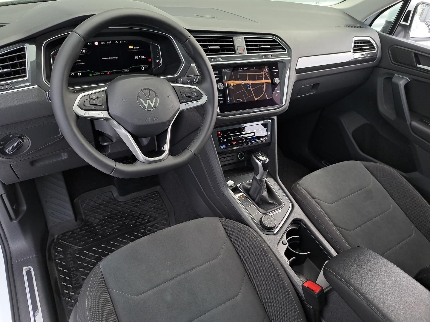 Elegance 4Motion 2.0TSI 190KM DSG Matrix Panorama Virtual Nav ACC FV23 8