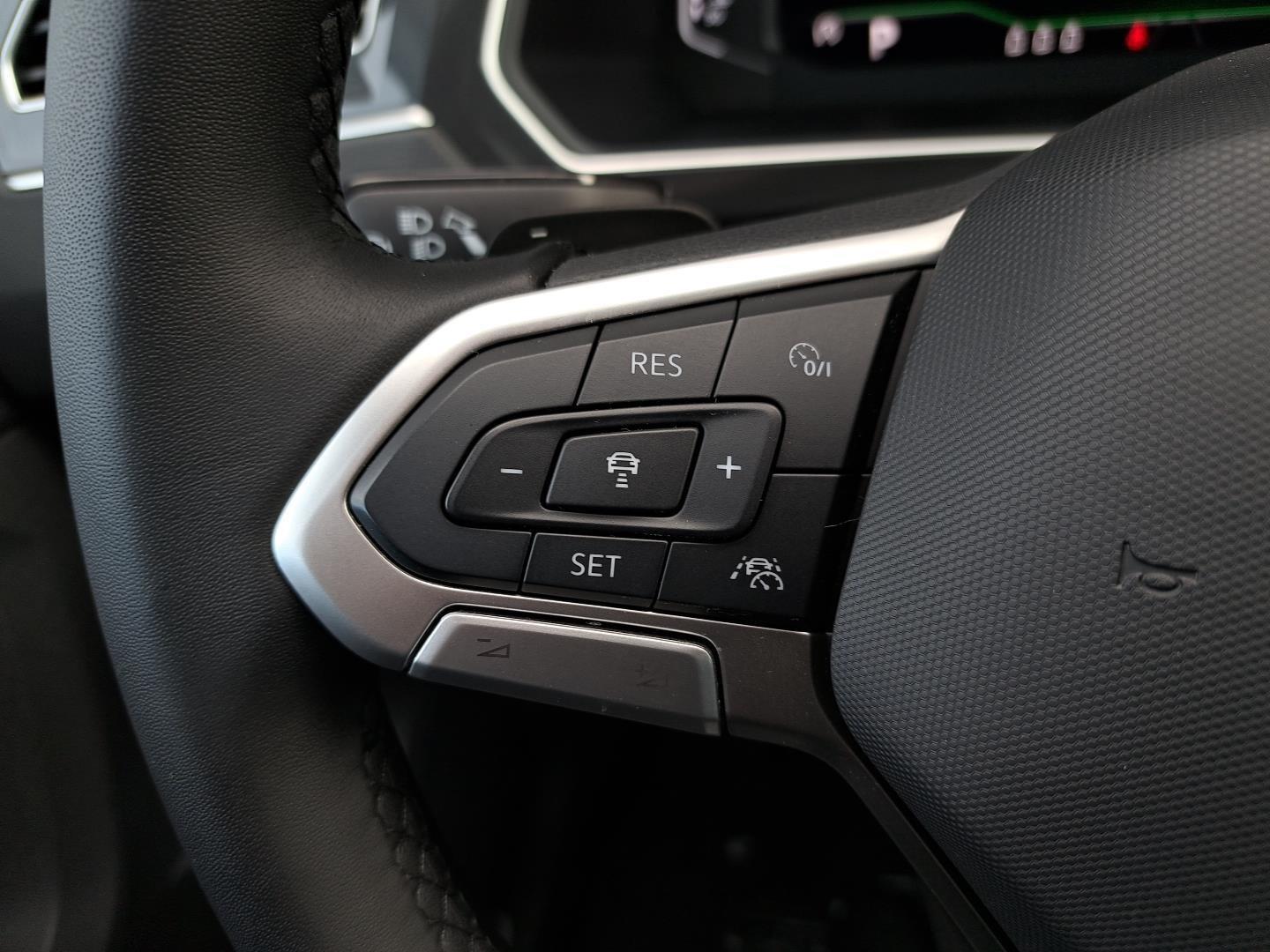 Elegance 4Motion 2.0TSI 190KM DSG Matrix Panorama Virtual Nav ACC FV23 15