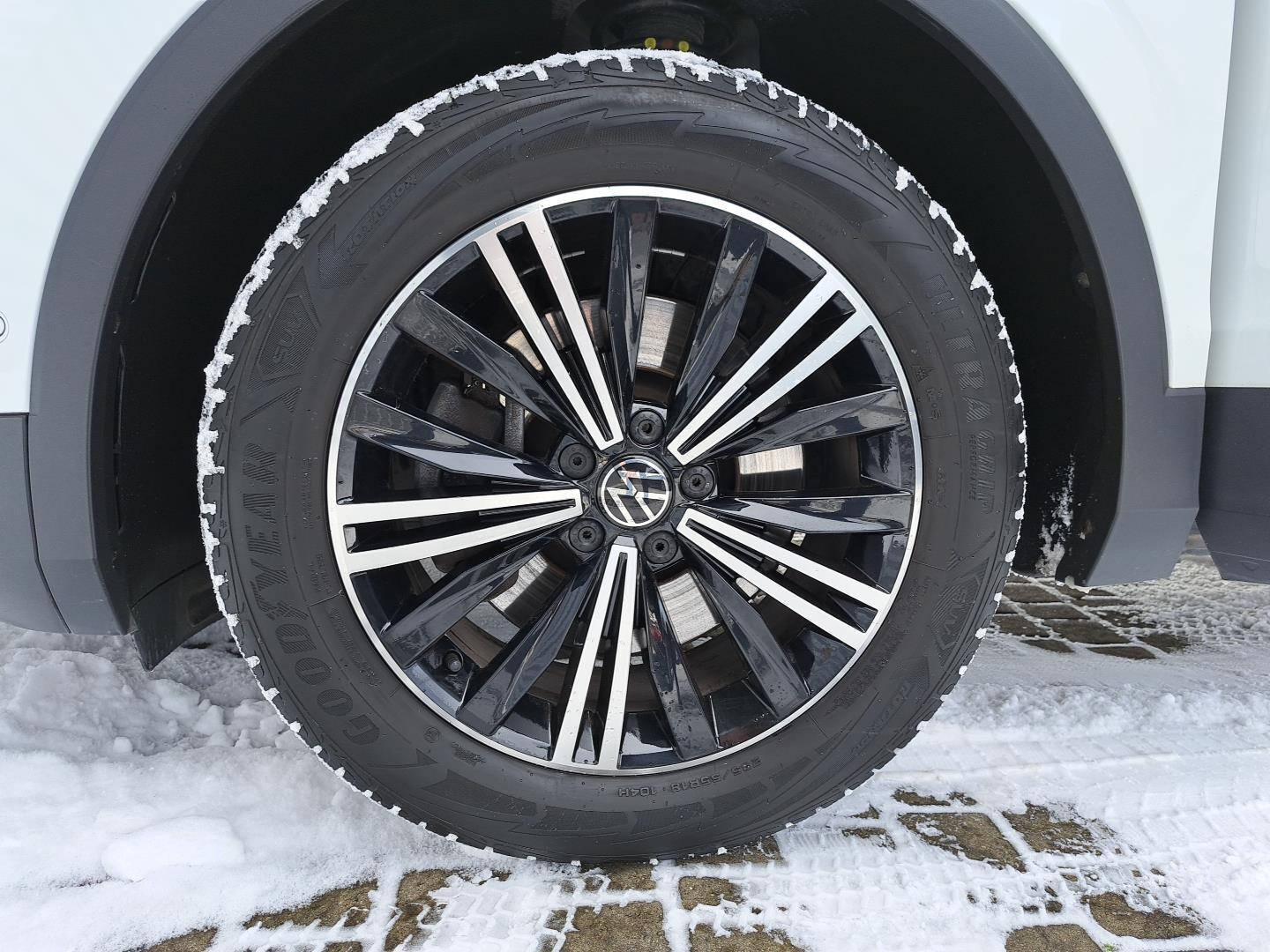Elegance 4Motion 2.0TSI 190KM DSG Matrix Panorama Virtual Nav ACC FV23 36