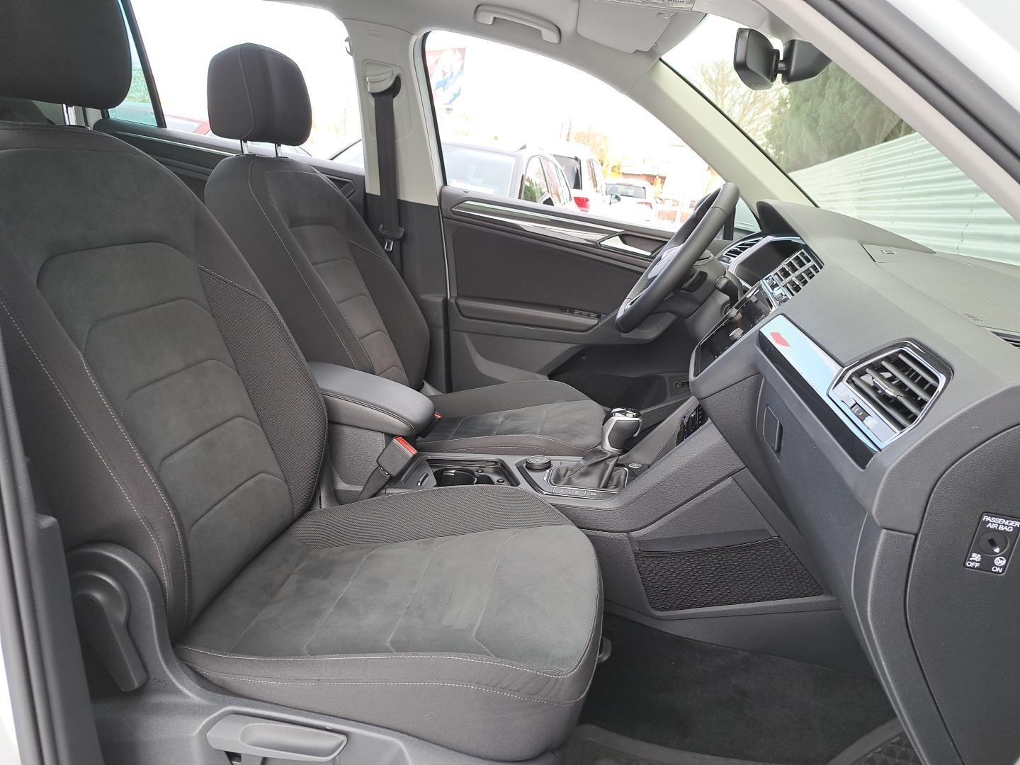 Elegance 4Motion 2.0TSI 190KM DSG Matrix Panorama Virtual Nav ACC FV23 11