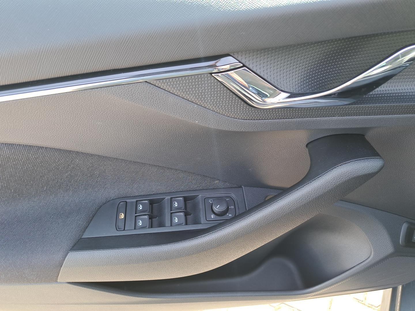 Skoda Kamiq 1.5 TSI DSG 150 KM STYLE Salon Polska 8
