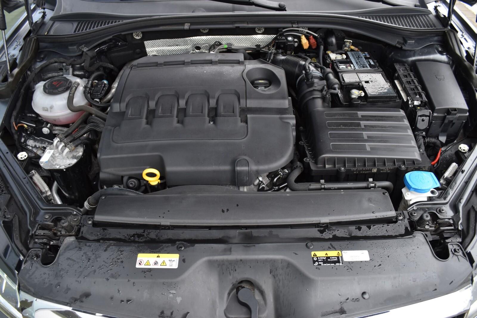 SalonPL TDI 200KM DSG Combi Ambition ACC Comfort Kessy NAVI Matrix VAT 36