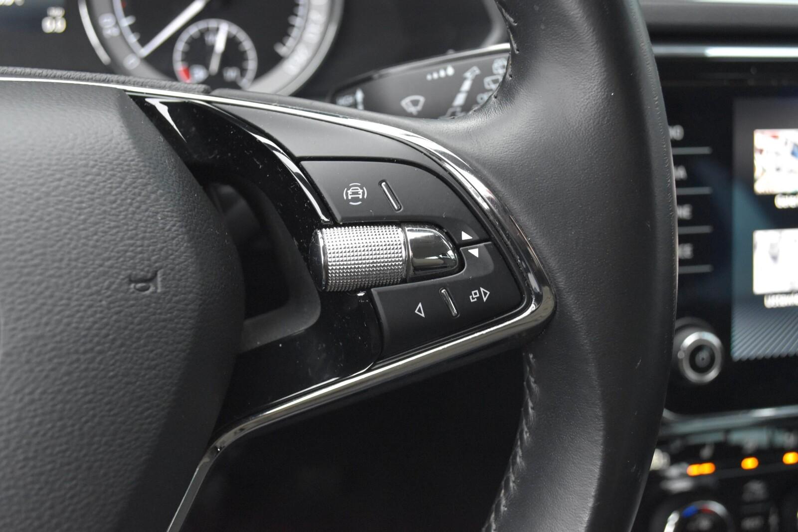 SalonPL TDI 200KM DSG Combi Ambition ACC Comfort Kessy NAVI Matrix VAT 25
