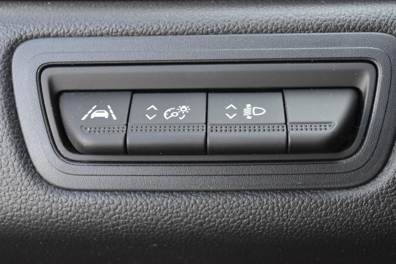 SalonPL 1.3tCe 140 KM|Kamera|Navi|Czujniki|Alu17"|Led|2xkoła 21
