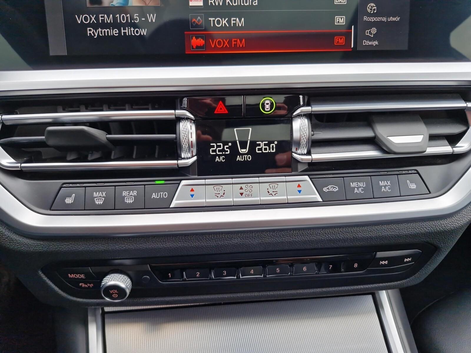 320d xDrive | Luxury Line | Nawigacja | Kamera | Panorama | HIFI | Fv 25