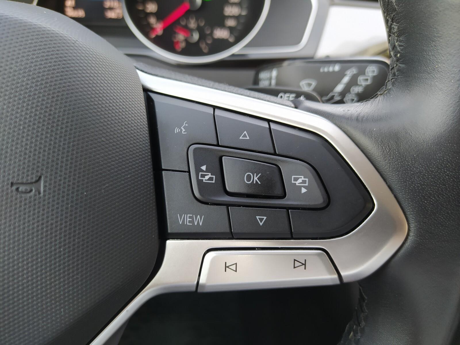 TSI 150KM Business | Nawigacja | LED | Keyless | Salon PL | FV23% 11