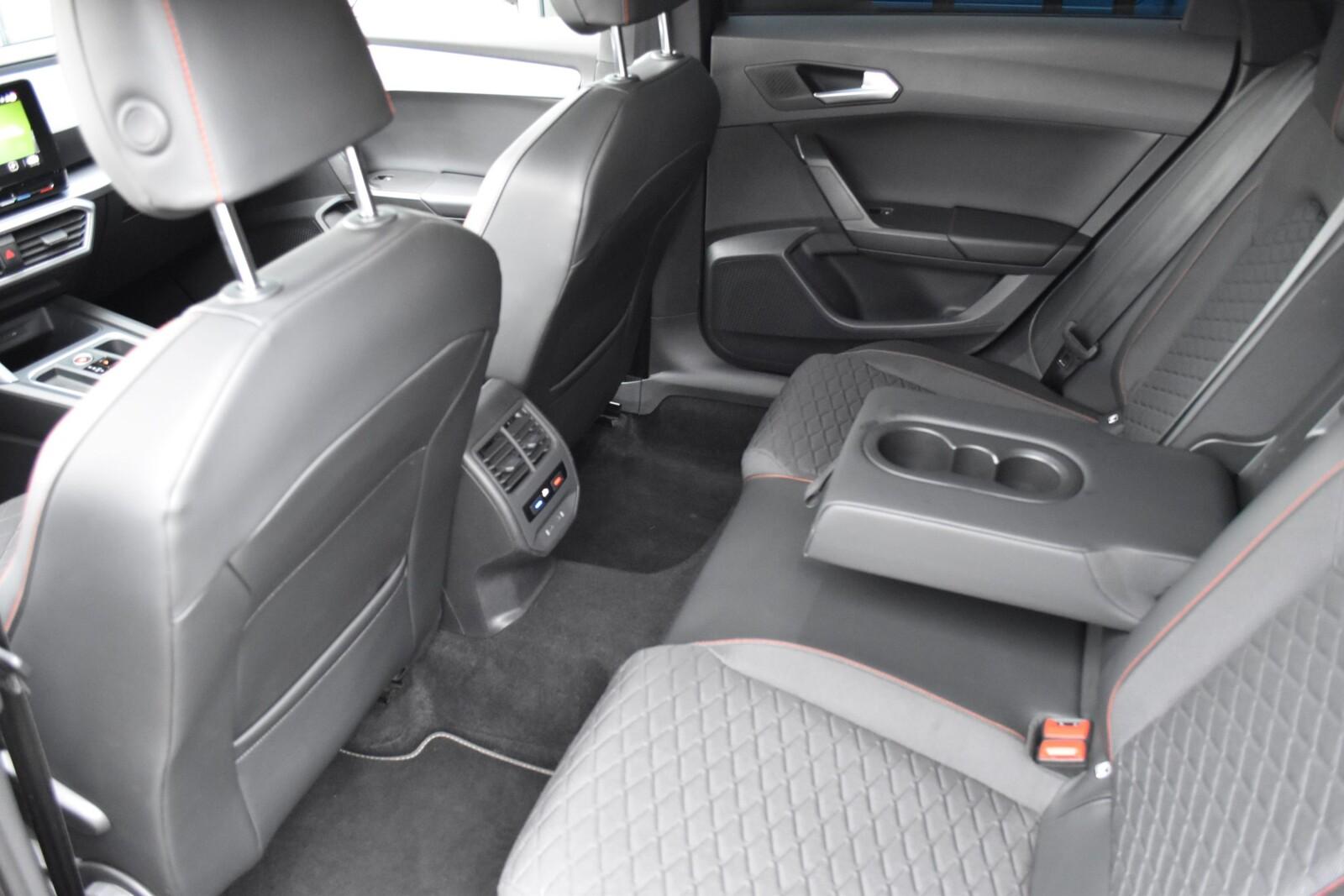 SalonPL ST FR TSI 150KM|DSG|Kamera|ACC|Beats|Kessy|LaneAssist|VAT23% 37