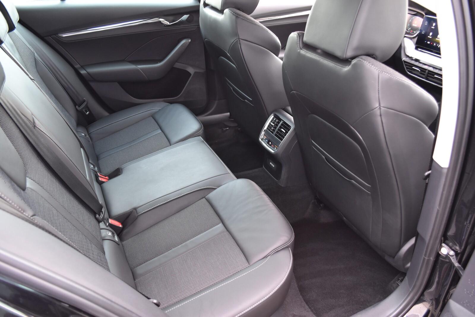 2.0TDI 150KM Combi STYLE DSG Full LED Półskóra+el.Fotele FV23 39