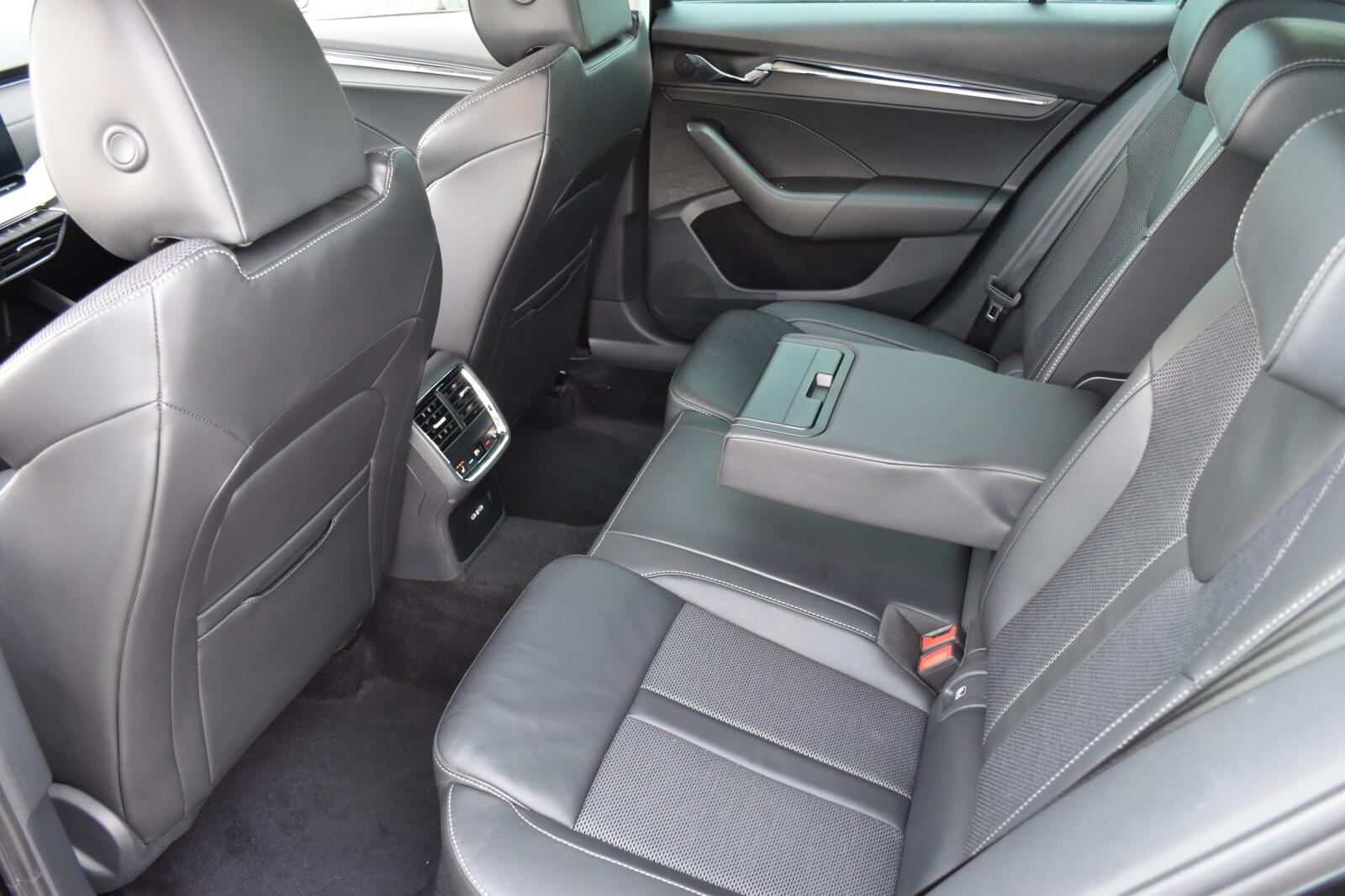 2.0TDI 150KM Combi STYLE DSG Full LED Półskóra+el.Fotele FV23 37