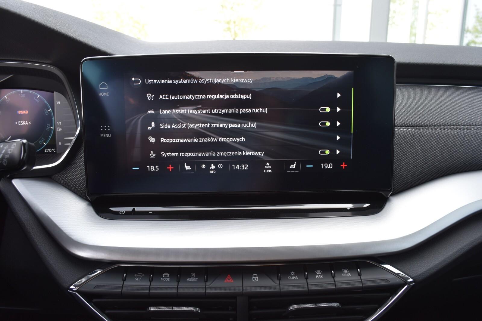 2.0TDI 150KM Combi STYLE DSG Full LED Półskóra+el.Fotele FV23 22