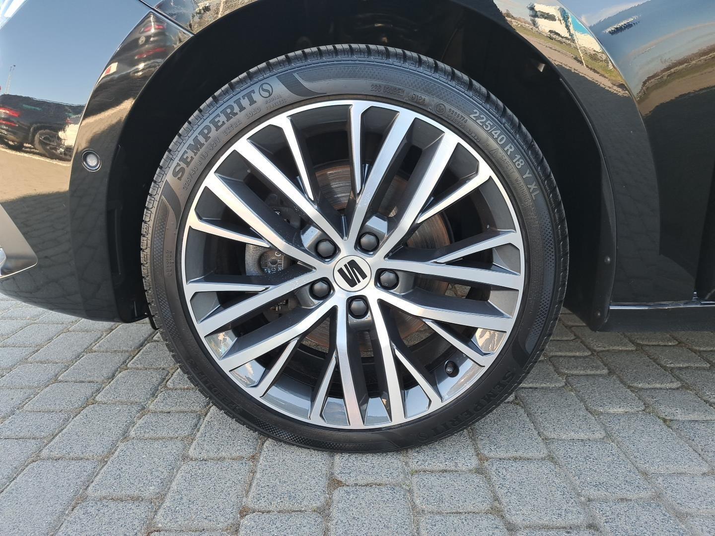 2.0TDI 150KM Xcellence DSG FullLink Led Kessy ACC Kamera Virtual FV23% 37