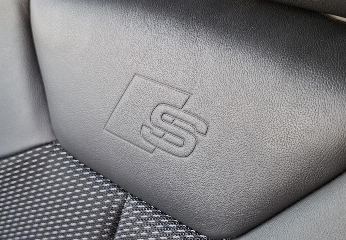 Q3 Sportback 35 TFSI SLine Stronic/LED/Kamera360/Panorama/Navi 24