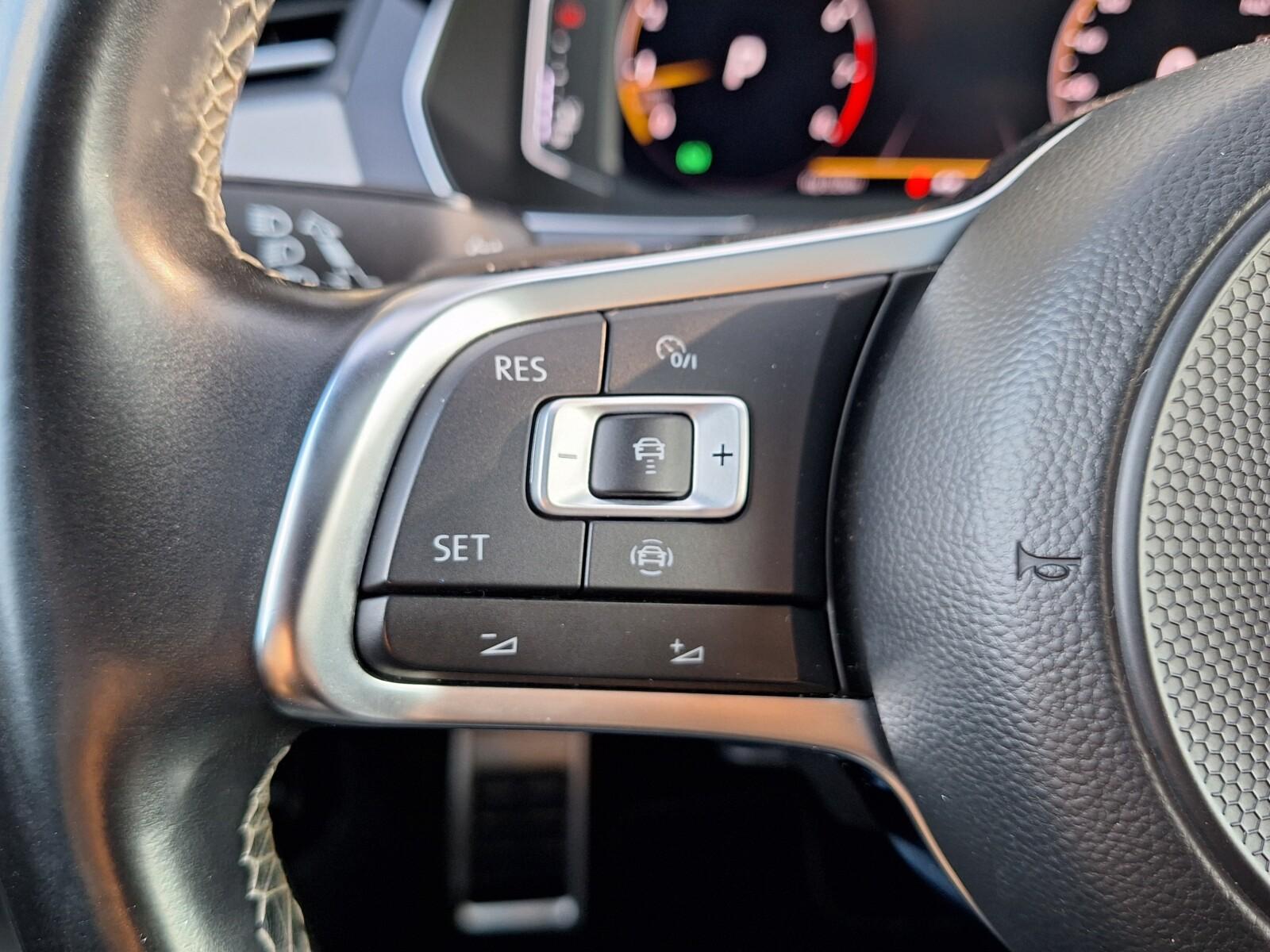 4x4 335KM R-Line | ABT | DCC | Panorama | Webasto | Dynaudio | FV23% 16