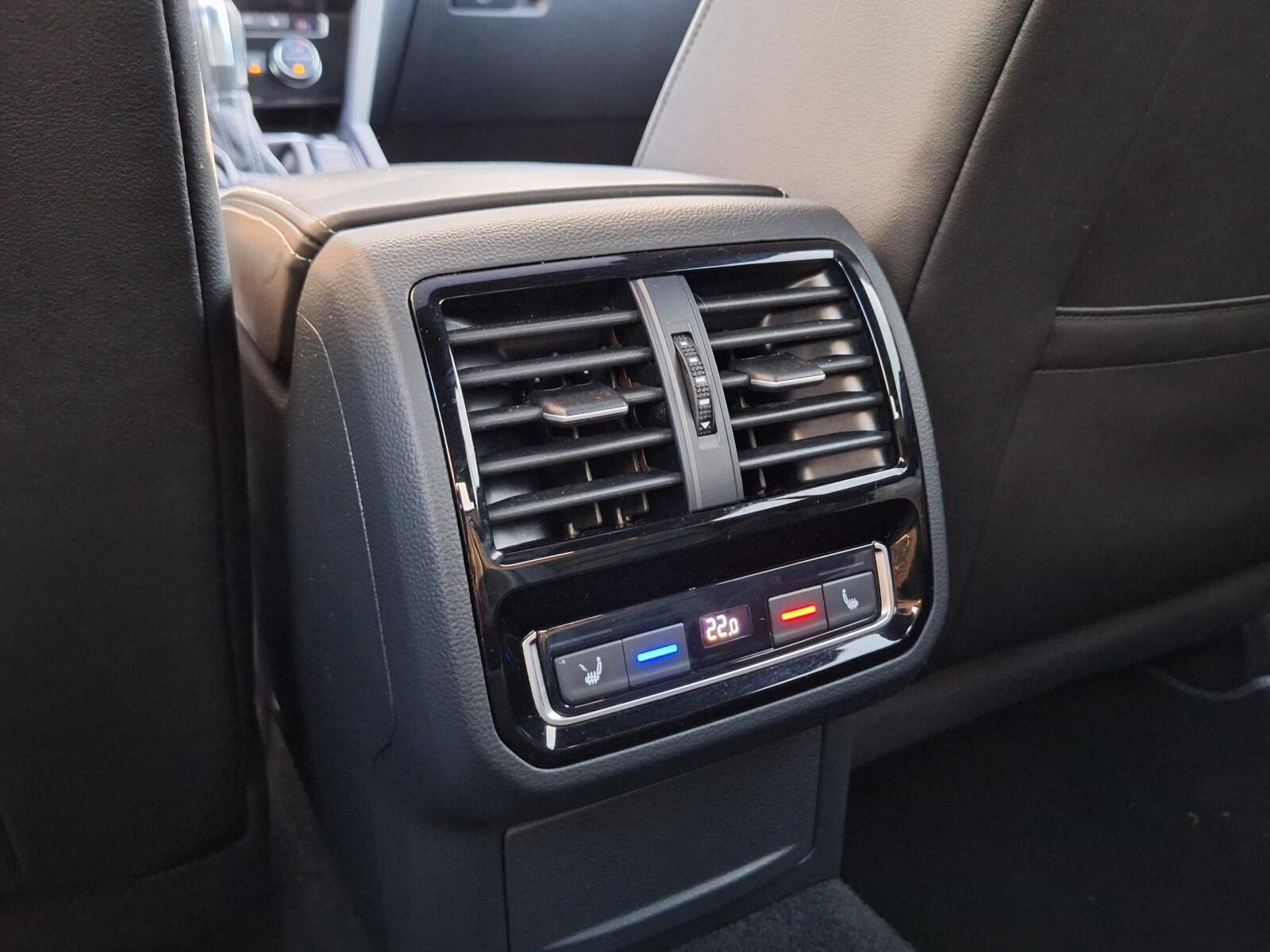 4x4 335KM R-Line | ABT | DCC | Panorama | Webasto | Dynaudio | FV23% 31