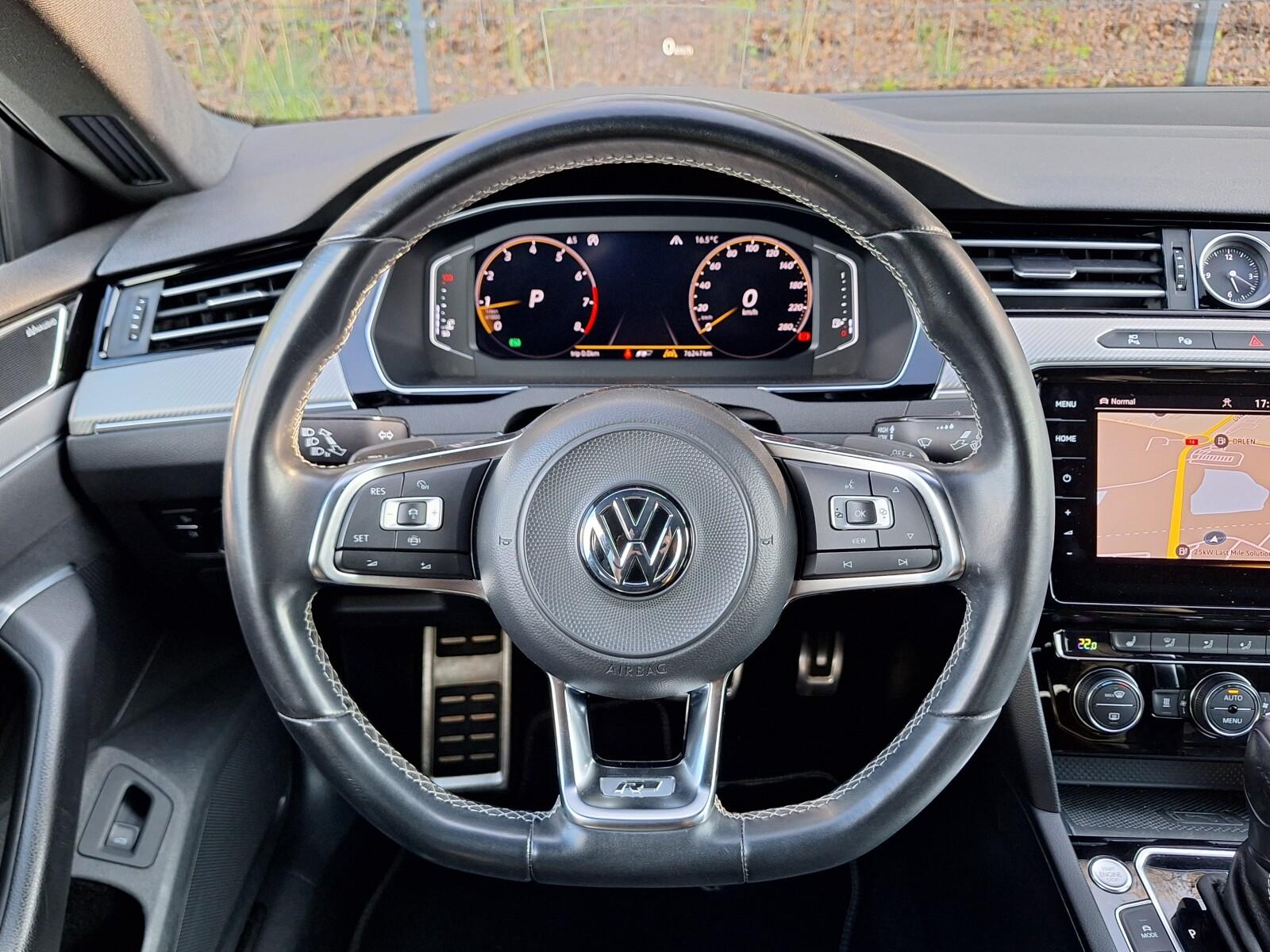4x4 335KM R-Line | ABT | DCC | Panorama | Webasto | Dynaudio | FV23% 18