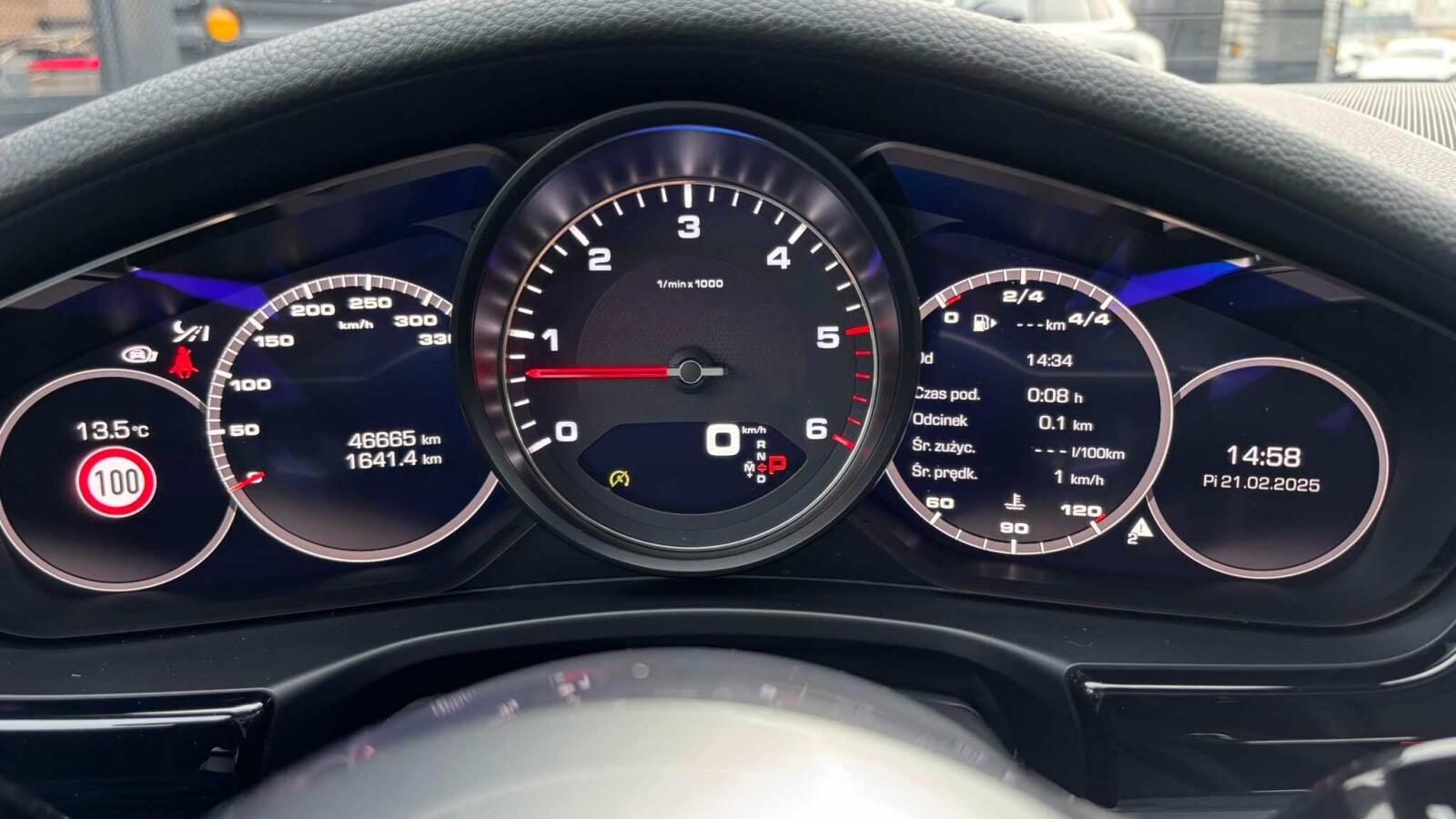 4S|V8 422KM|BOSE®|4x4|Apple CarPlay |PASM|Soft Close|SalonPL|VAT 23% 17