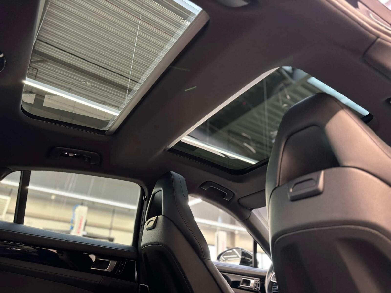 4S|V8 422KM|BOSE®|4x4|Apple CarPlay |PASM|Soft Close|SalonPL|VAT 23% 30