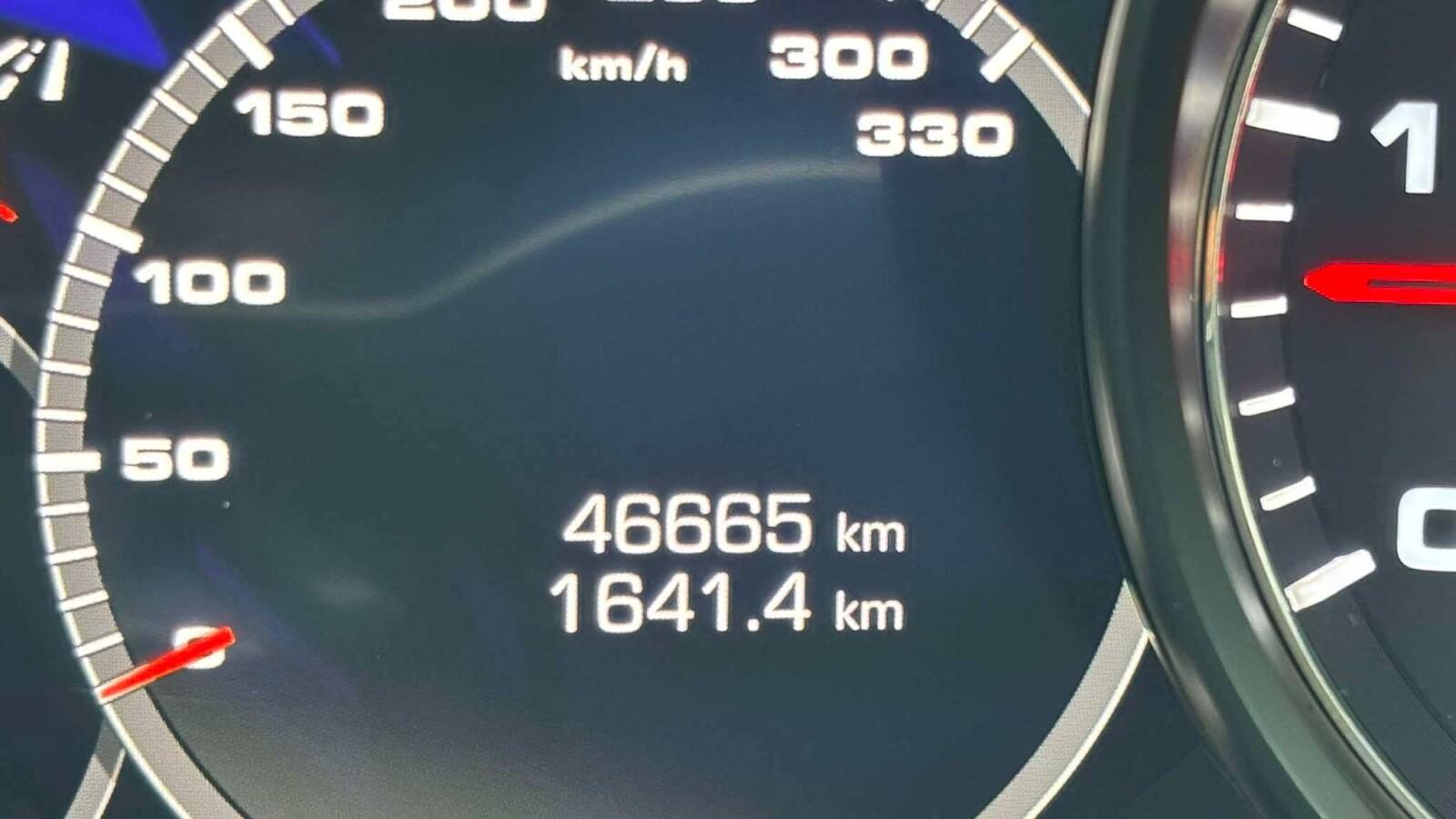 4S|V8 422KM|BOSE®|4x4|Apple CarPlay |PASM|Soft Close|SalonPL|VAT 23% 18