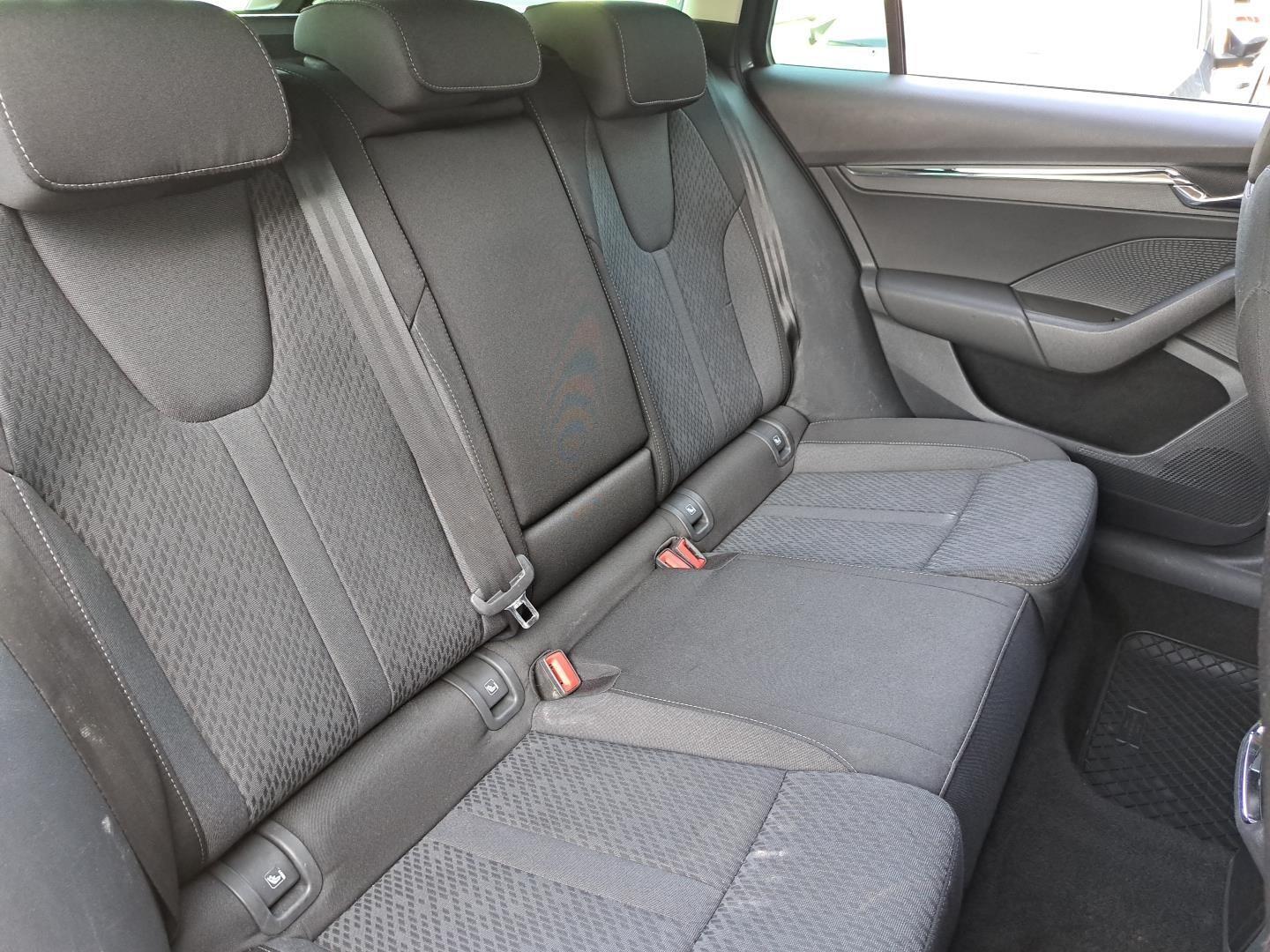 2.0 TDI 150KM DSG SalonPL Style Matrix Kamera Virtual Kessy 18" FV23% 14