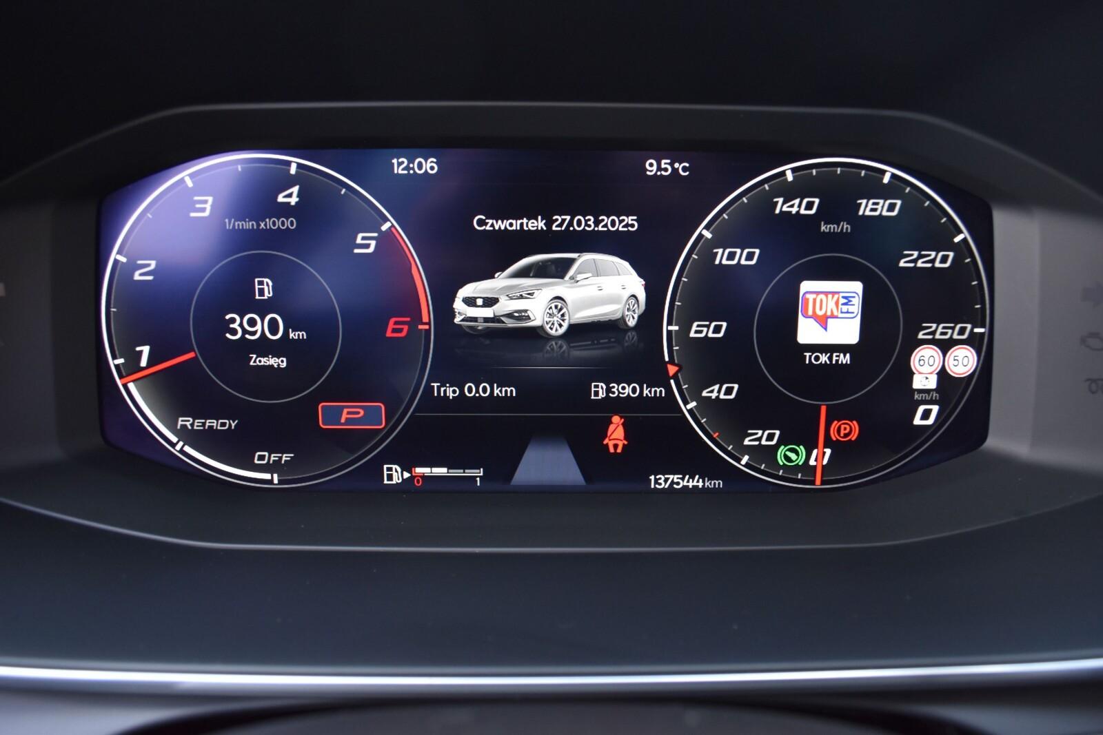 ST 150KM DSG Fulllink Kamera Beats LED Panorama Półskóra Virtual 23% 27
