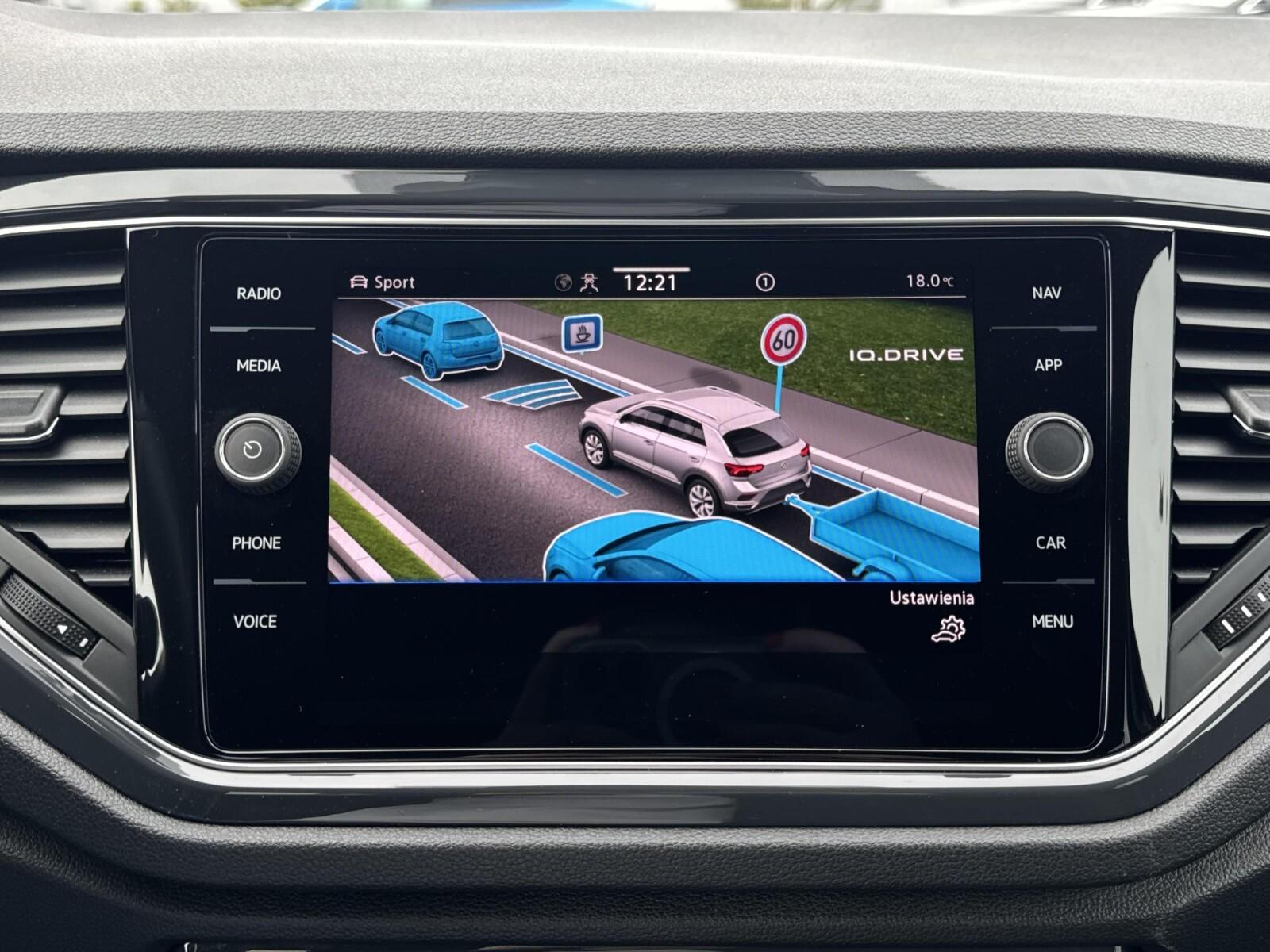 Hak Reflektory LED Tempomat App Cyfrowe zegary Nawigacja 27