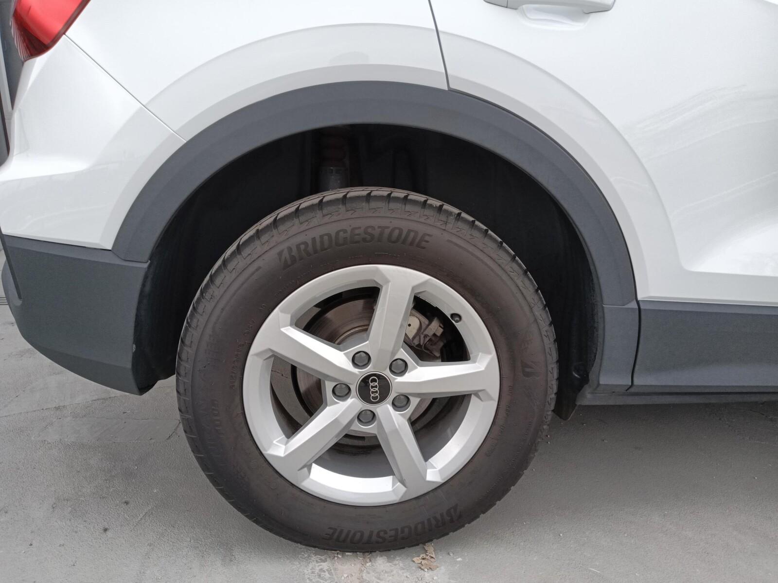 Audi Q2 35 TFSI 150 KM S Tronic 17