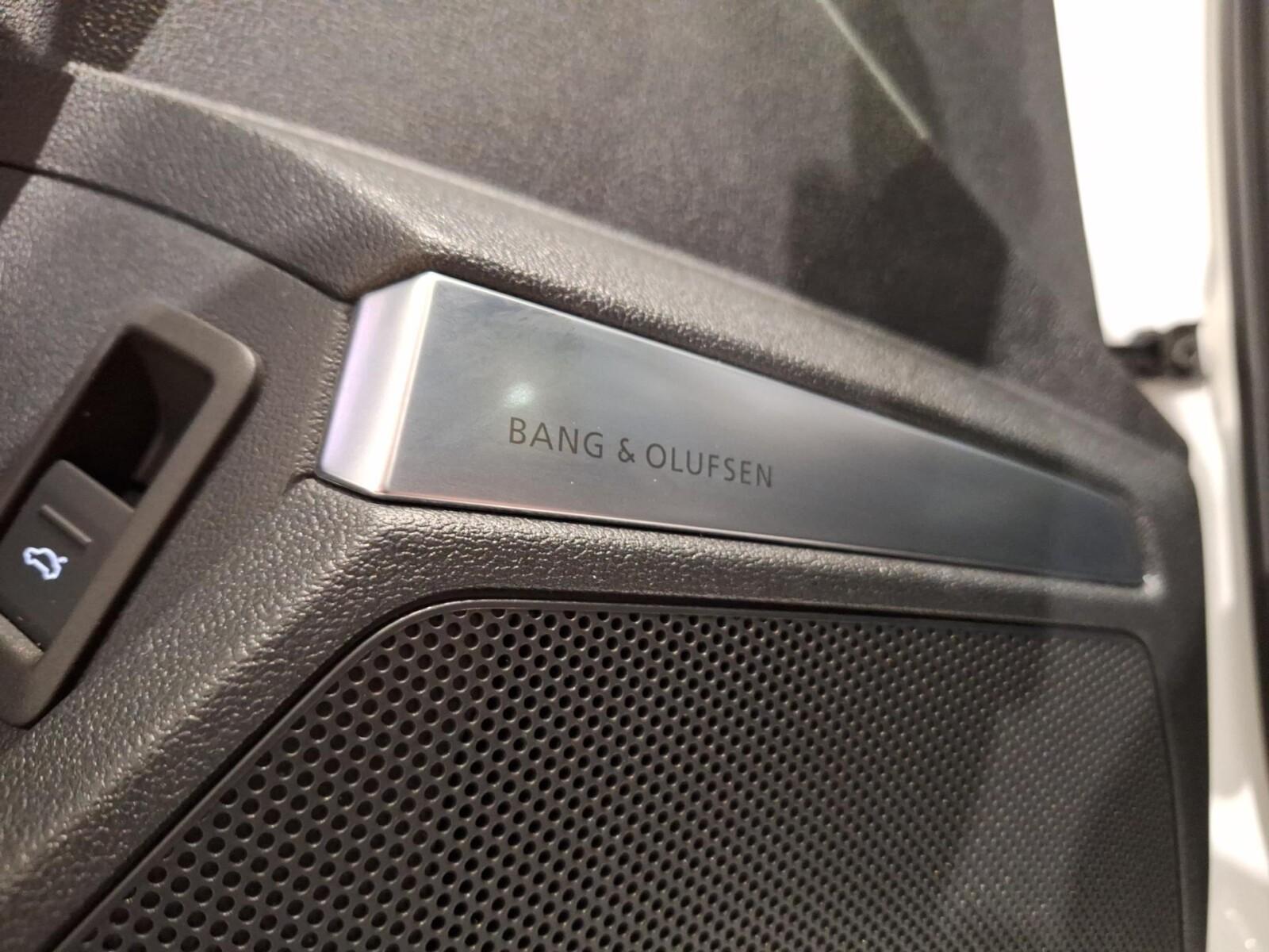 Bang Kamera Virtual Plus Smartphone interface  Side Assist 19