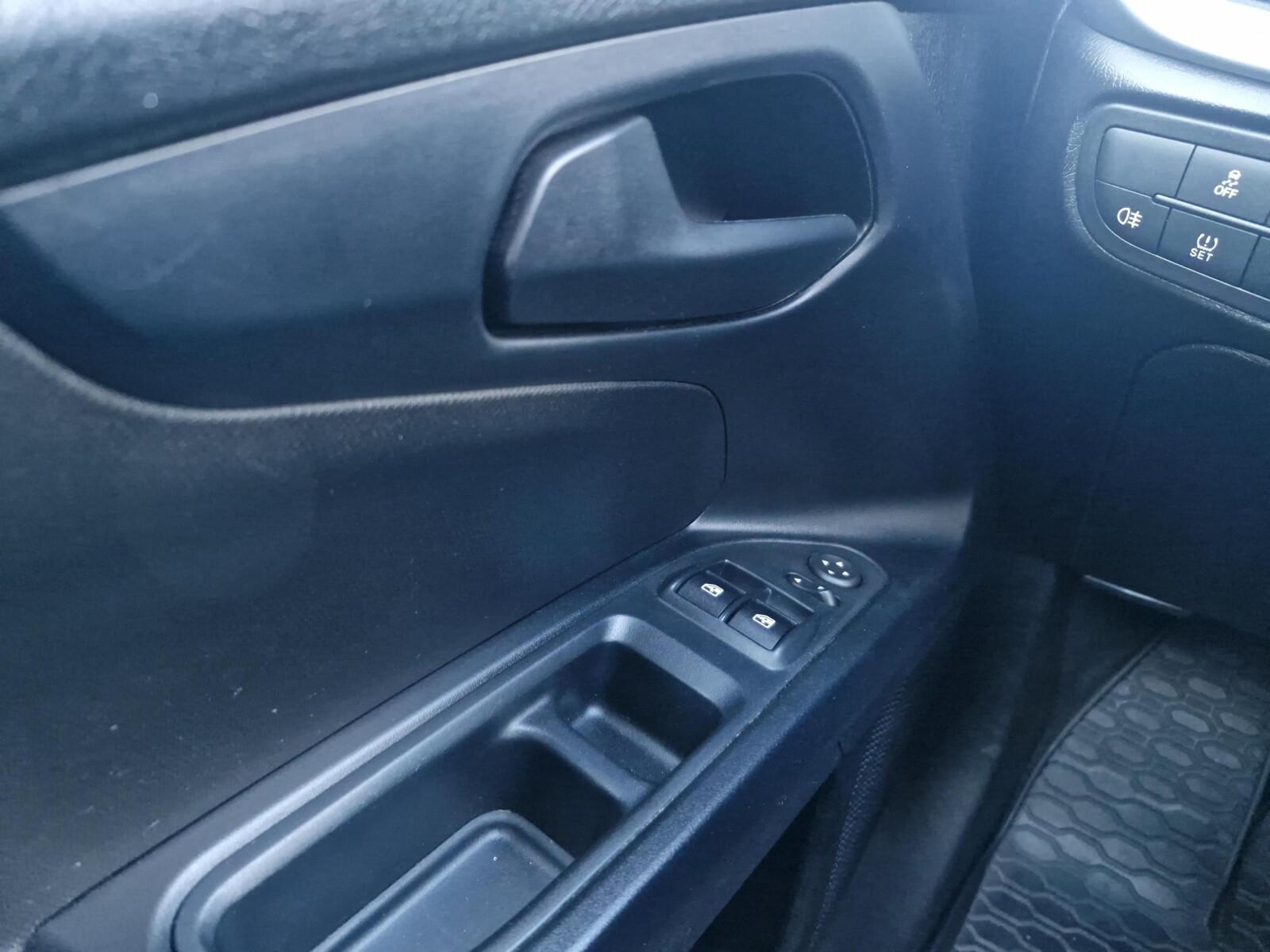 1.4 95KM POP | Bluetooth | Czujniki parkowania tył | Salon PL 27