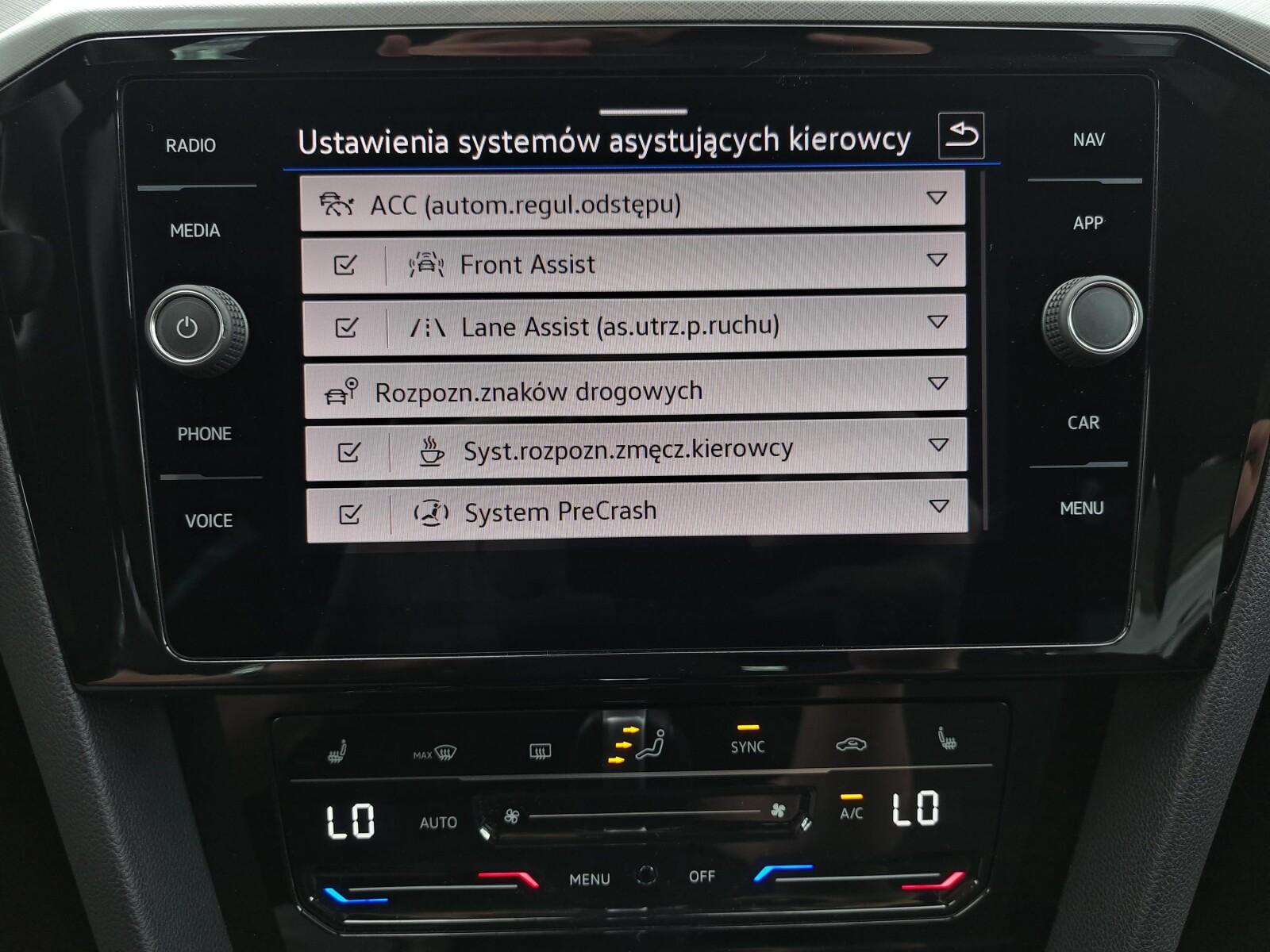 2.0TDI 200KM Business DSG Kamera Masaż AppConnect ACC Navi Alu17 FV23% 25