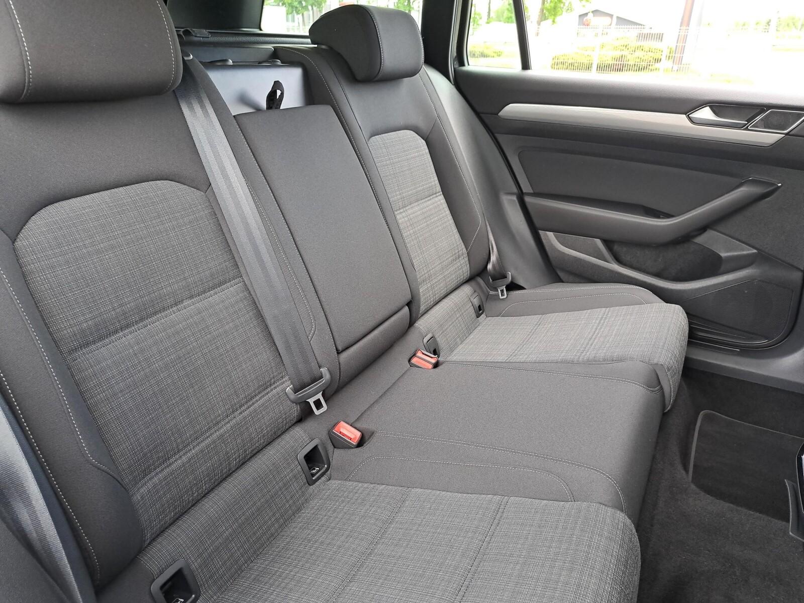 2.0TDI 200KM Business DSG Kamera Masaż AppConnect ACC Navi Alu17 FV23% 15