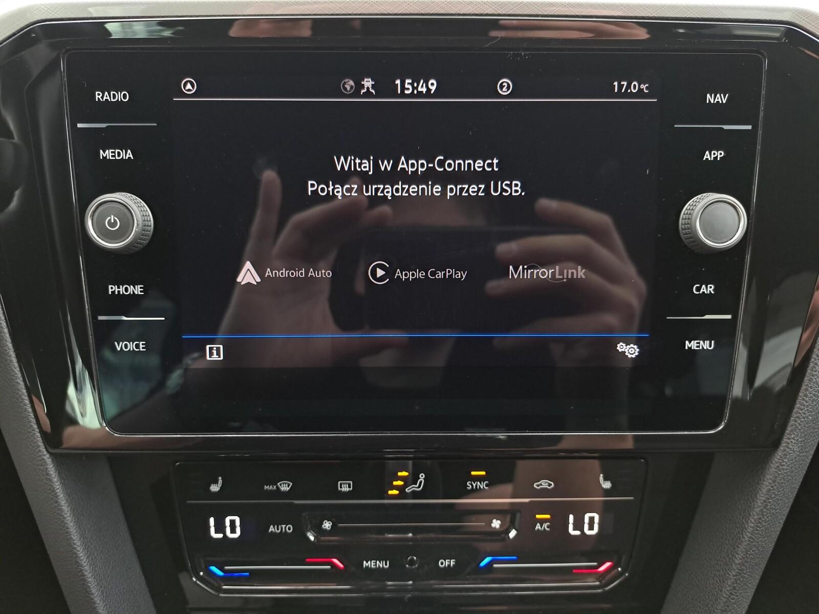 2.0TDI 200KM Business DSG Kamera Masaż AppConnect ACC Navi Alu17 FV23% 26