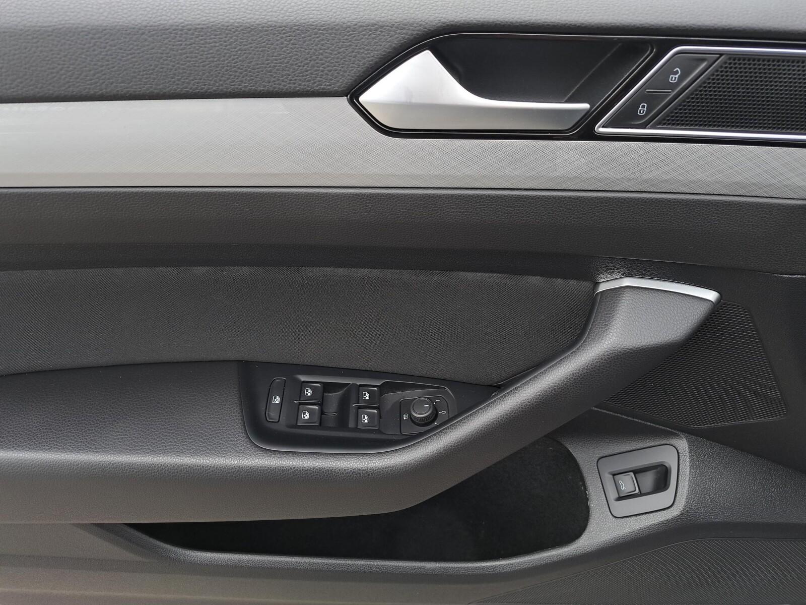 2.0TDI 200KM Business DSG Kamera Masaż AppConnect ACC Navi Alu17 FV23% 13