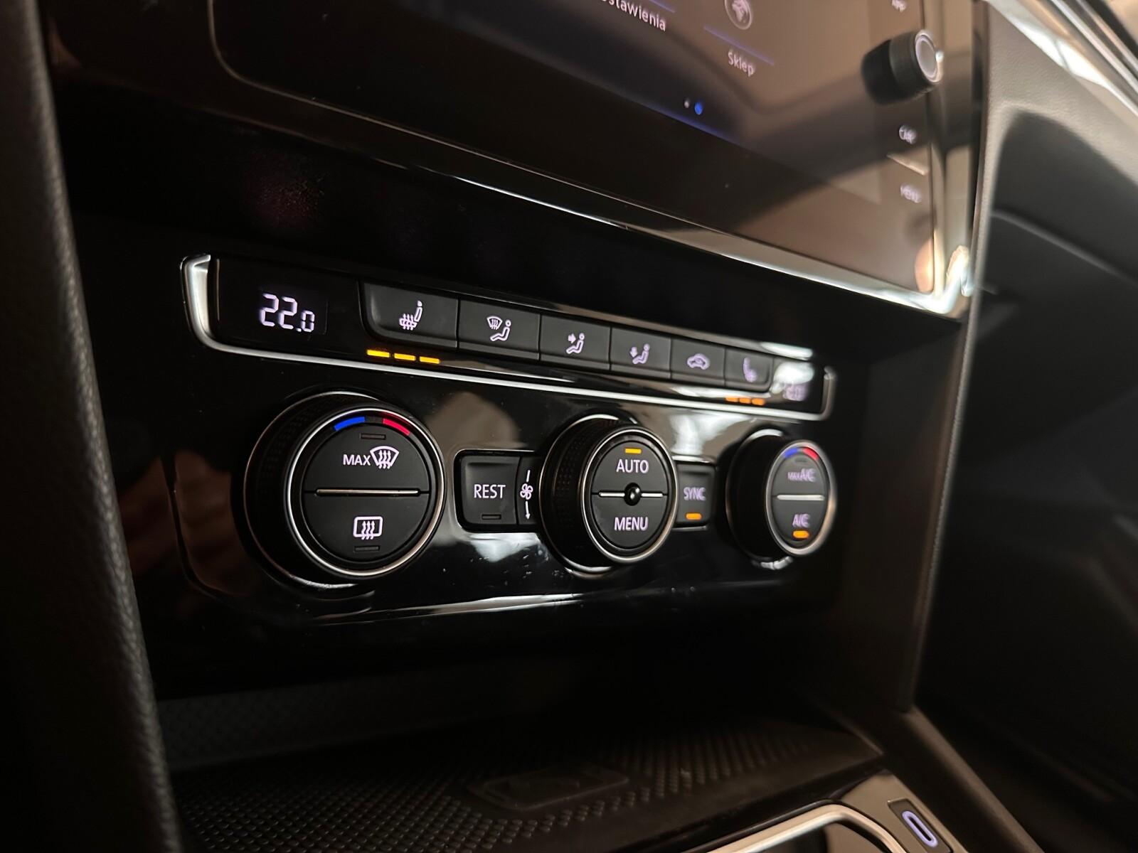 Business 2.0TSI DSG 190 KM | Full LED | Nawigacja | Keyless | Kamera 36