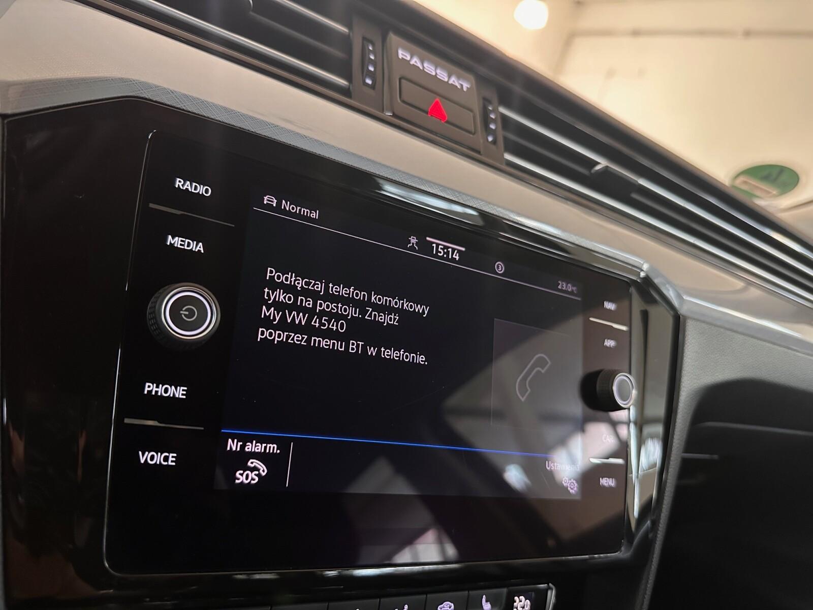 Business 2.0TSI DSG 190 KM | Full LED | Nawigacja | Keyless | Kamera 28